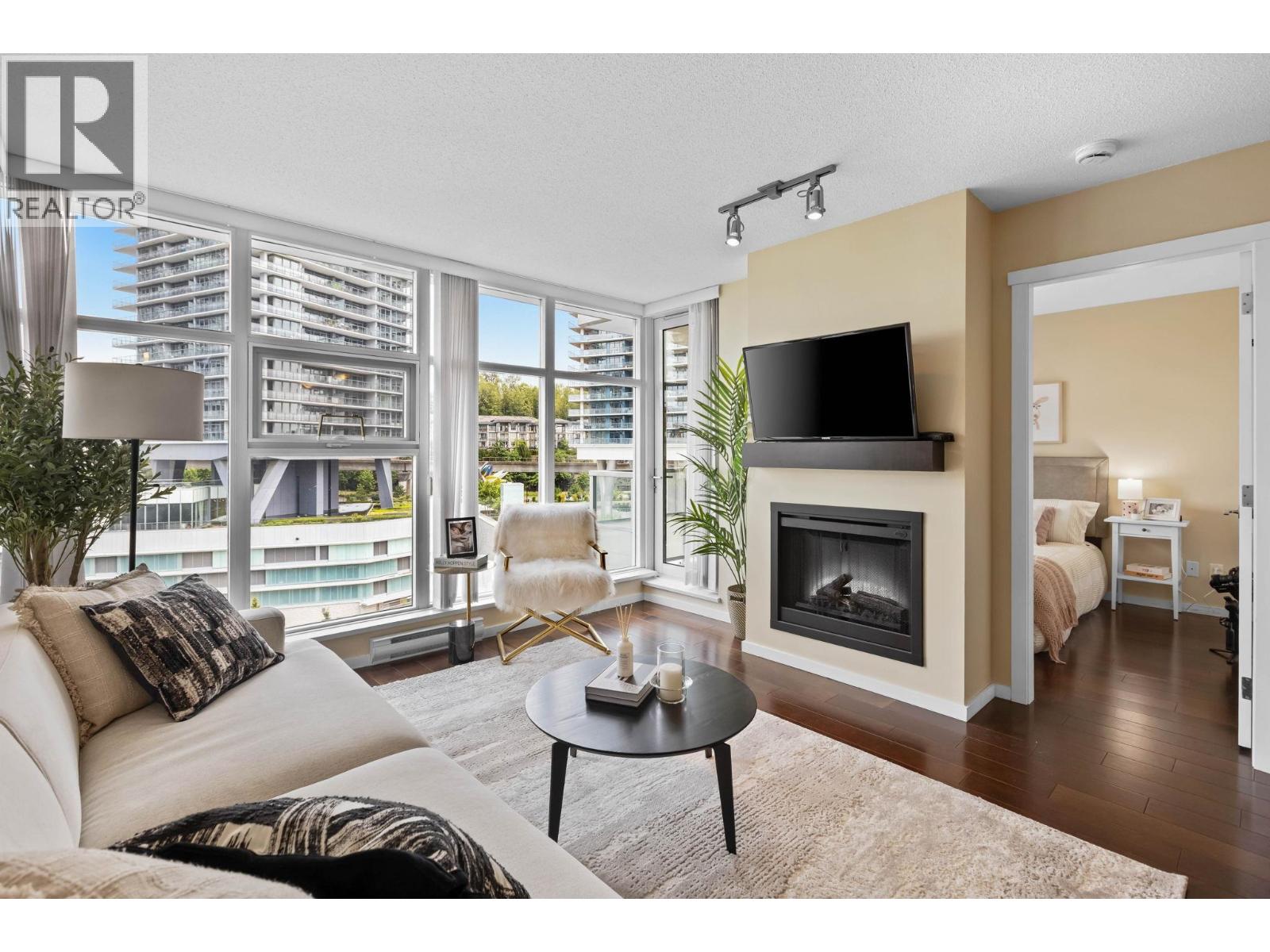 2289 Yukon Crescent Unit 1102, Burnaby, BC V5C 0B2