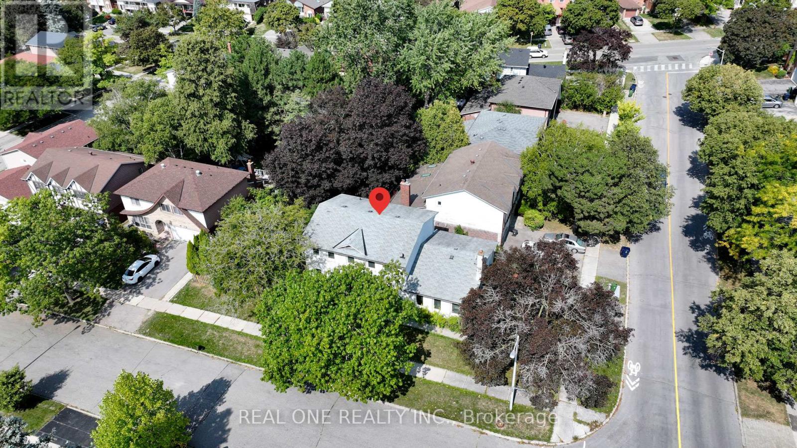 25 Tumbleweed Rd, Toronto Don Valley Village, ON M2J 2N2