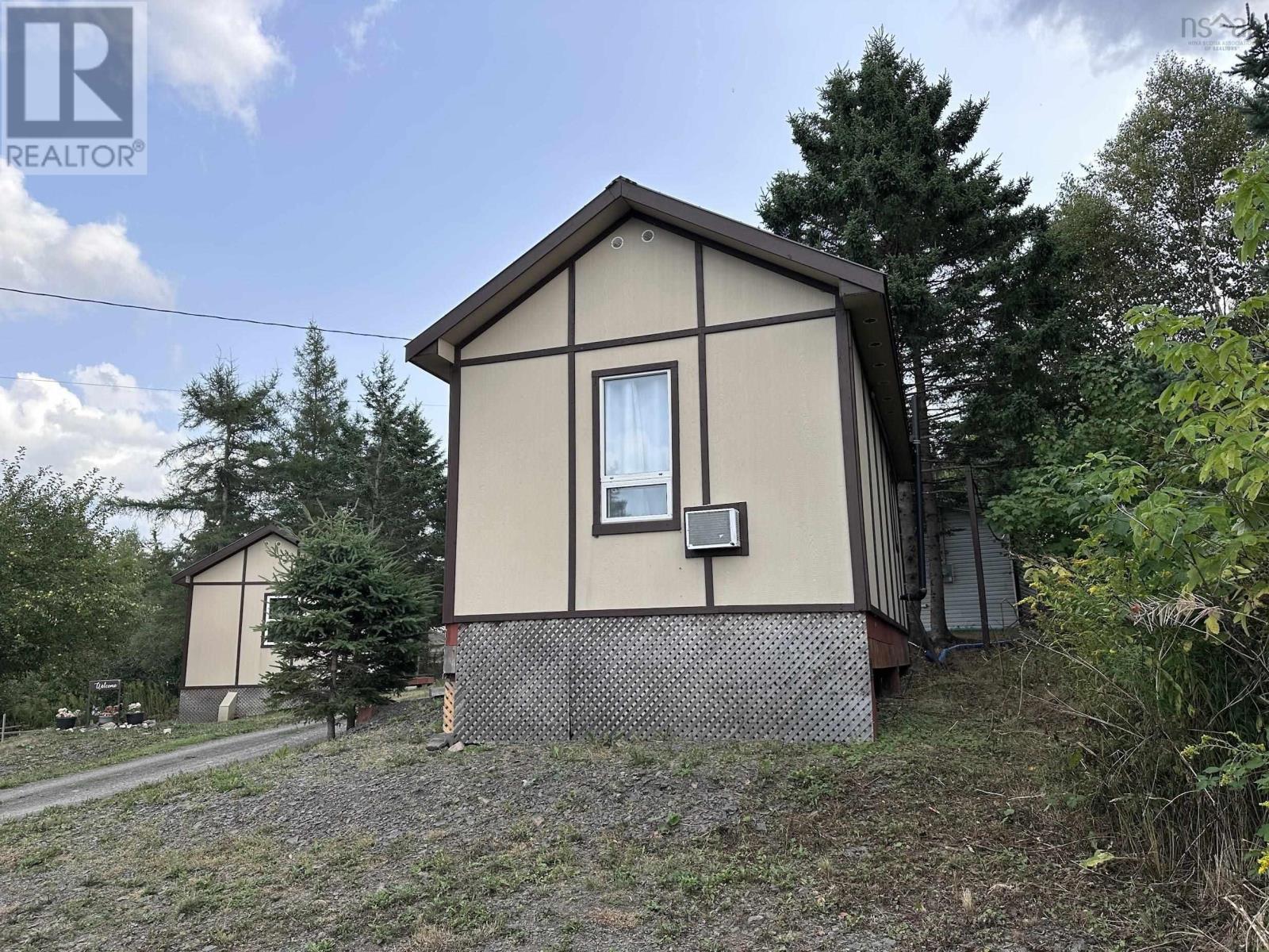 2844 Highway 215, Moose Brook, NS B0N 2R0