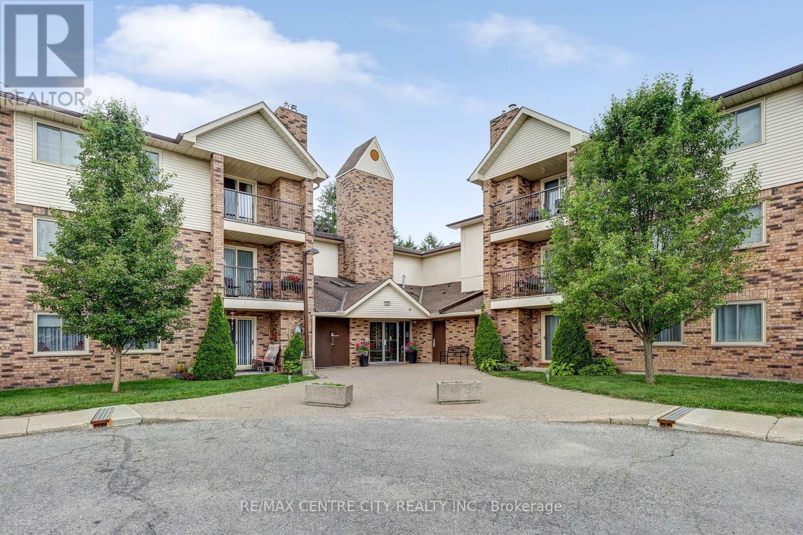 118 440 Wellington St, St. Thomas, ON N5R 5X5