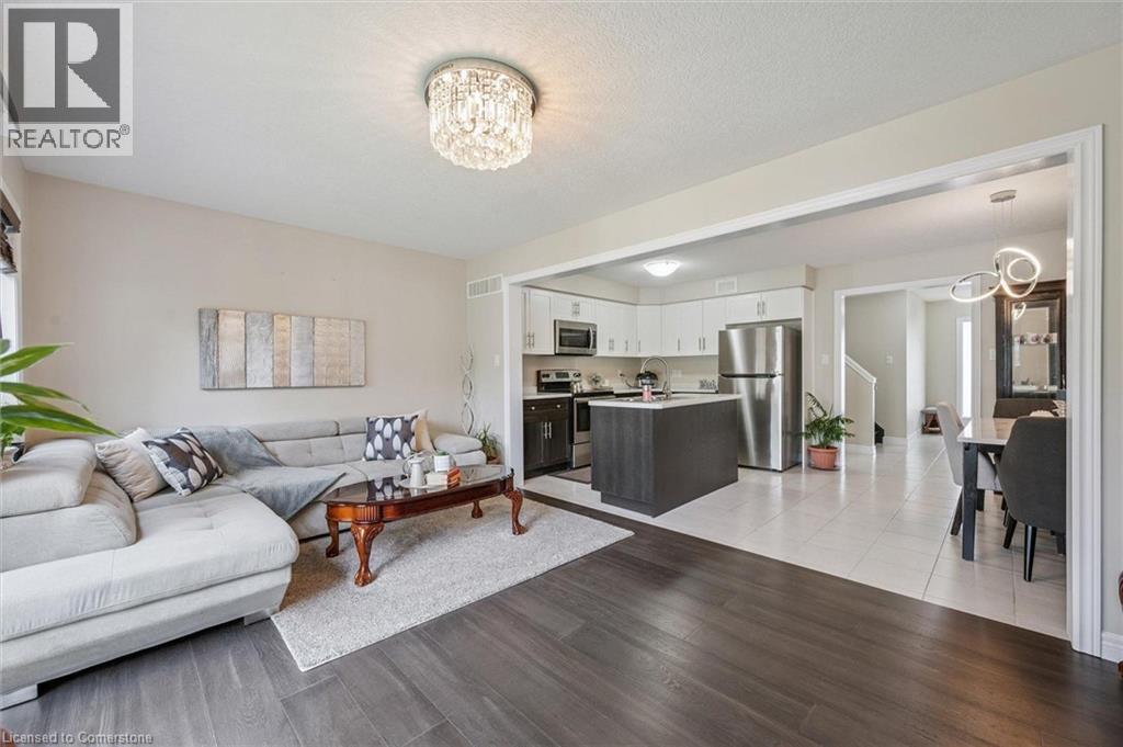 23 Ambrous Cres, Guelph, ON N1G 0G1