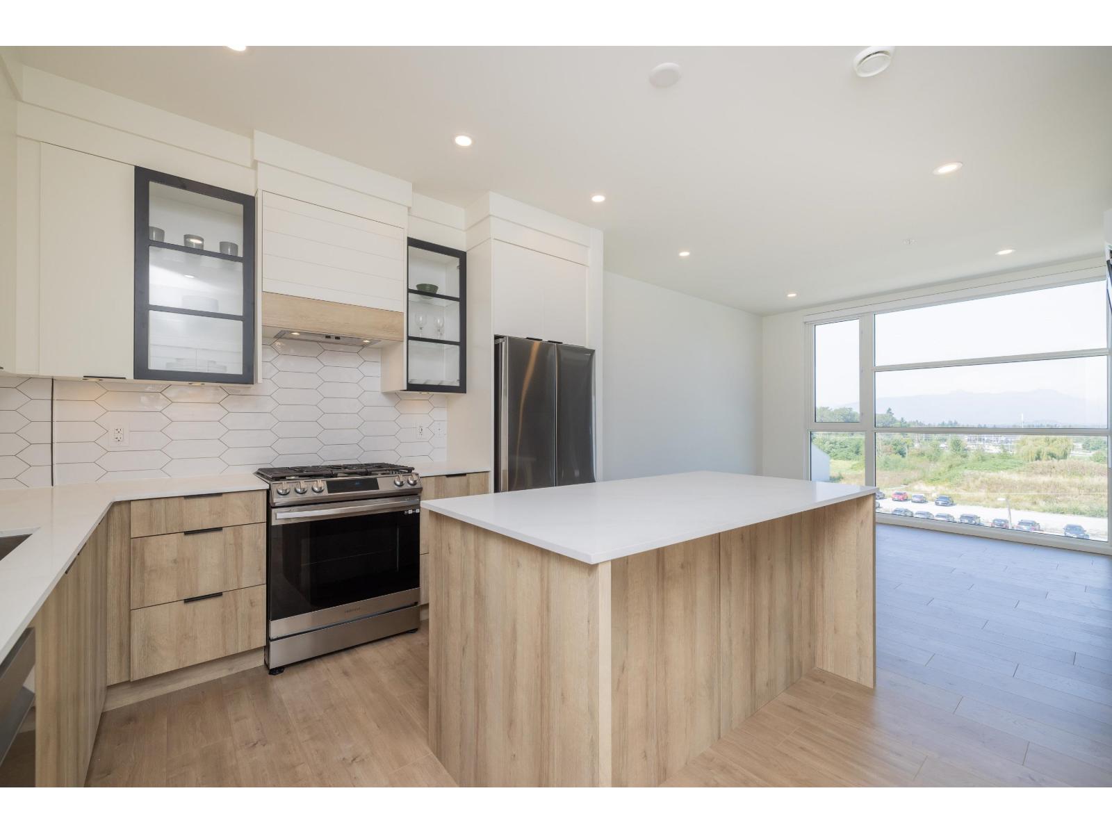 20614 80 Avenue Unit 407, Langley, BC V2Y 3W7
