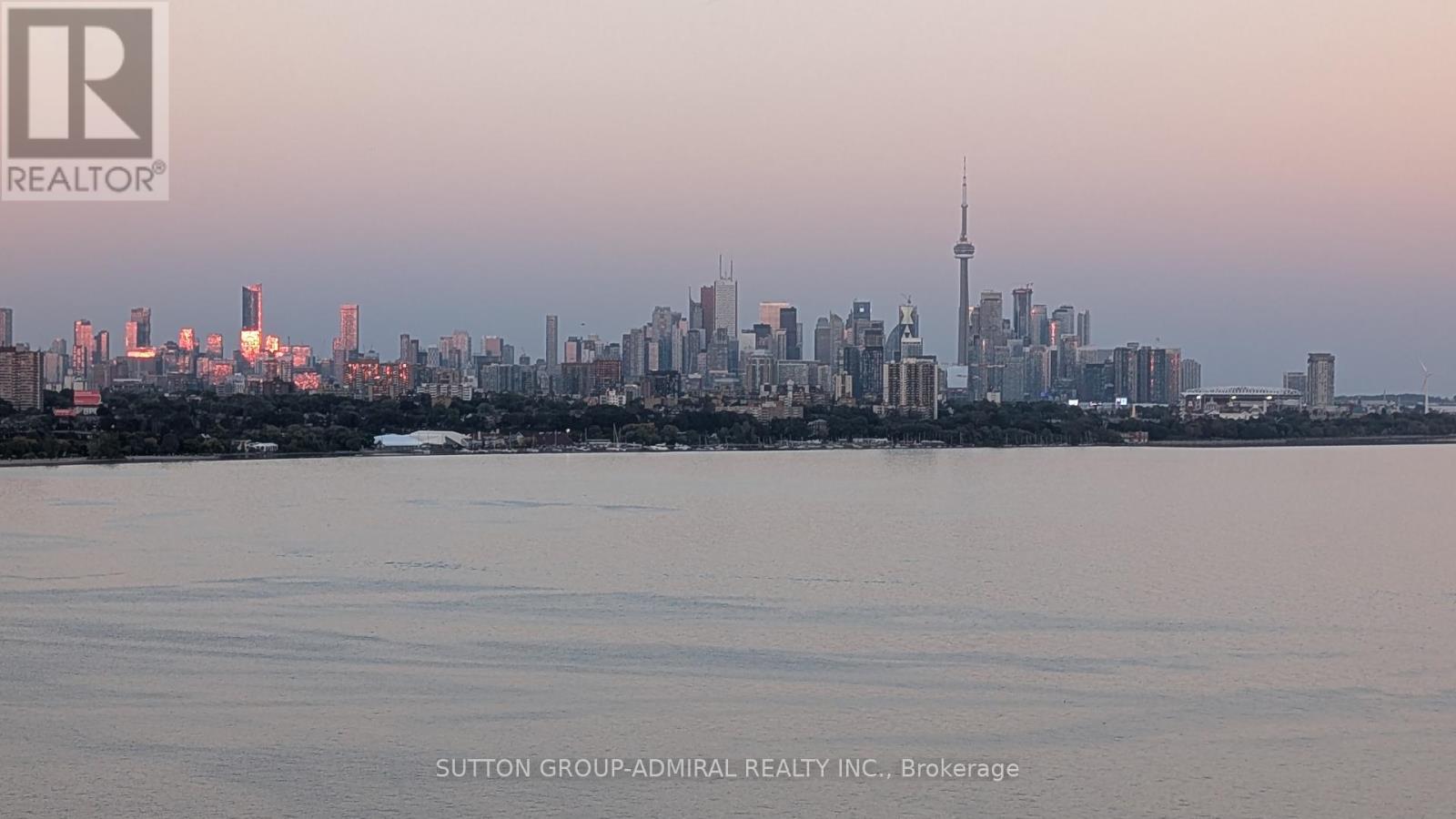 39 Annie Craig Drive #ph12, Toronto Mimico, ON M8N 0H1