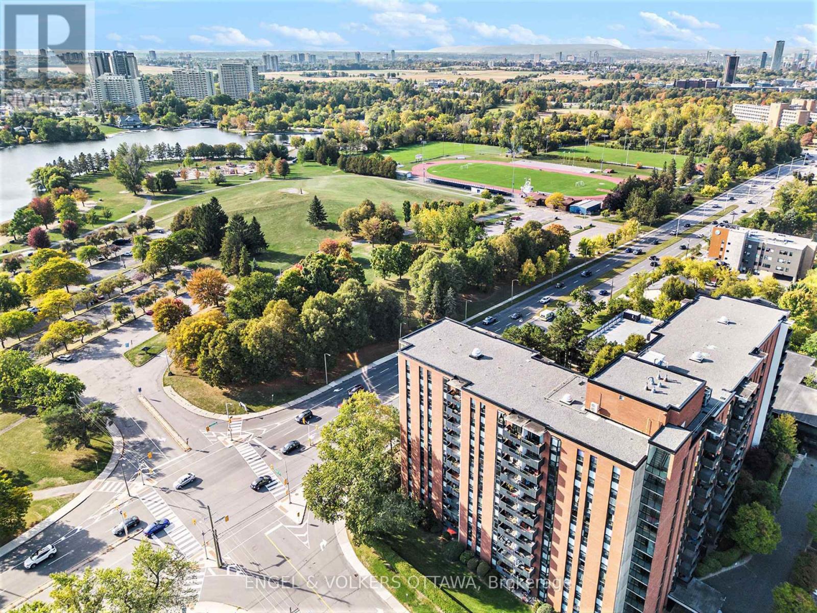 1110 2951 Riverside Dr, Ottawa, ON K1V 8W6