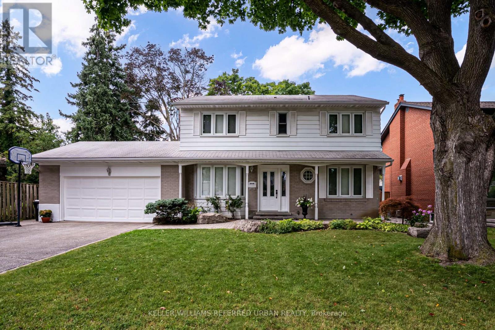 26 Foxmeadow Rd, Toronto, ON M9R 1E5