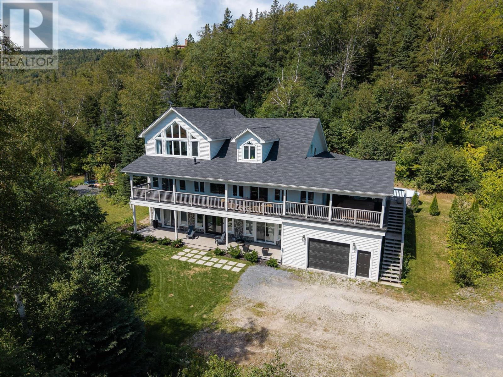 36 Lakeview Dr, Humber Valley Resort, NL A2H 0E1