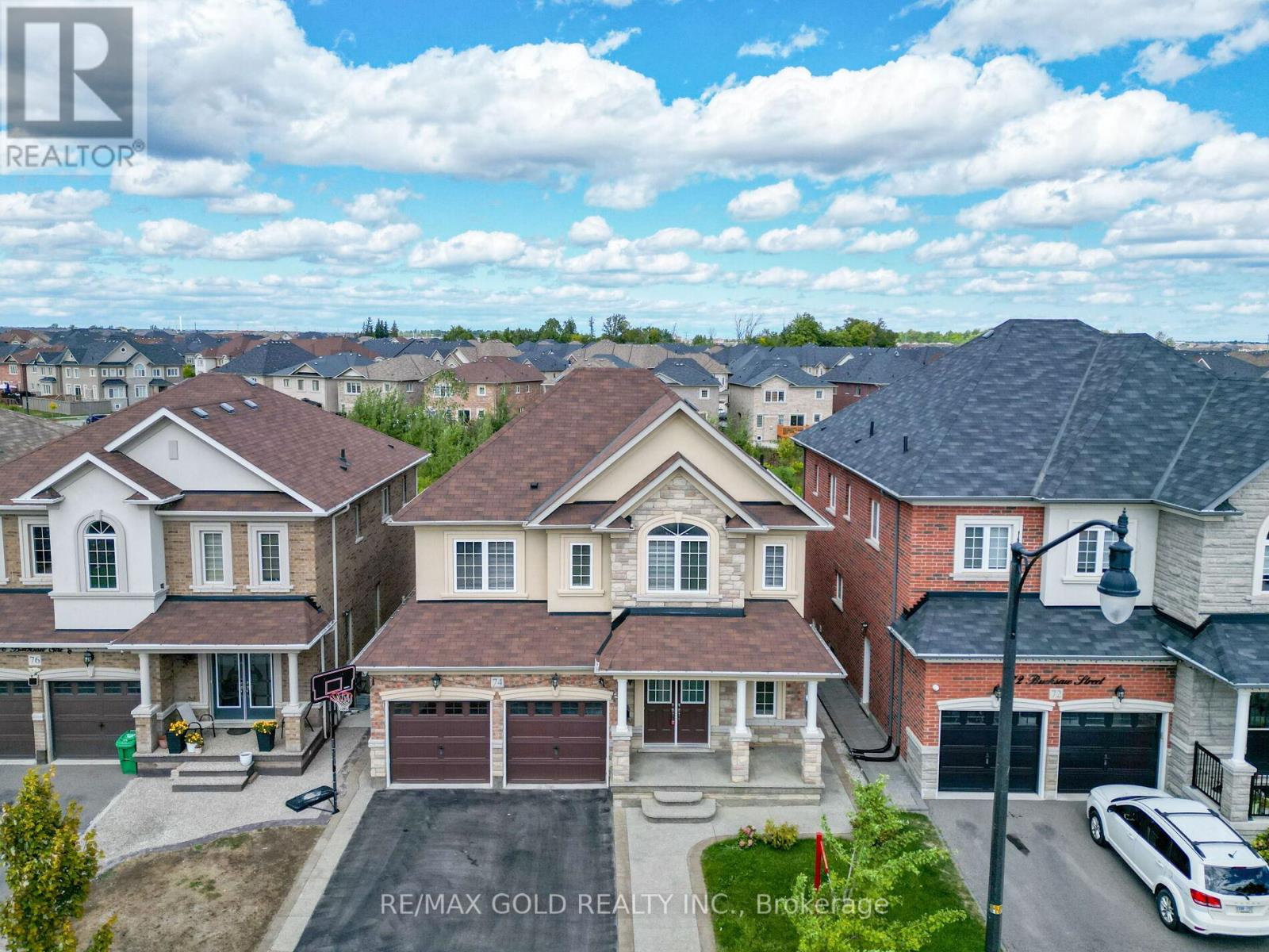 74 Bucksaw St, Brampton, ON L7A 4R3