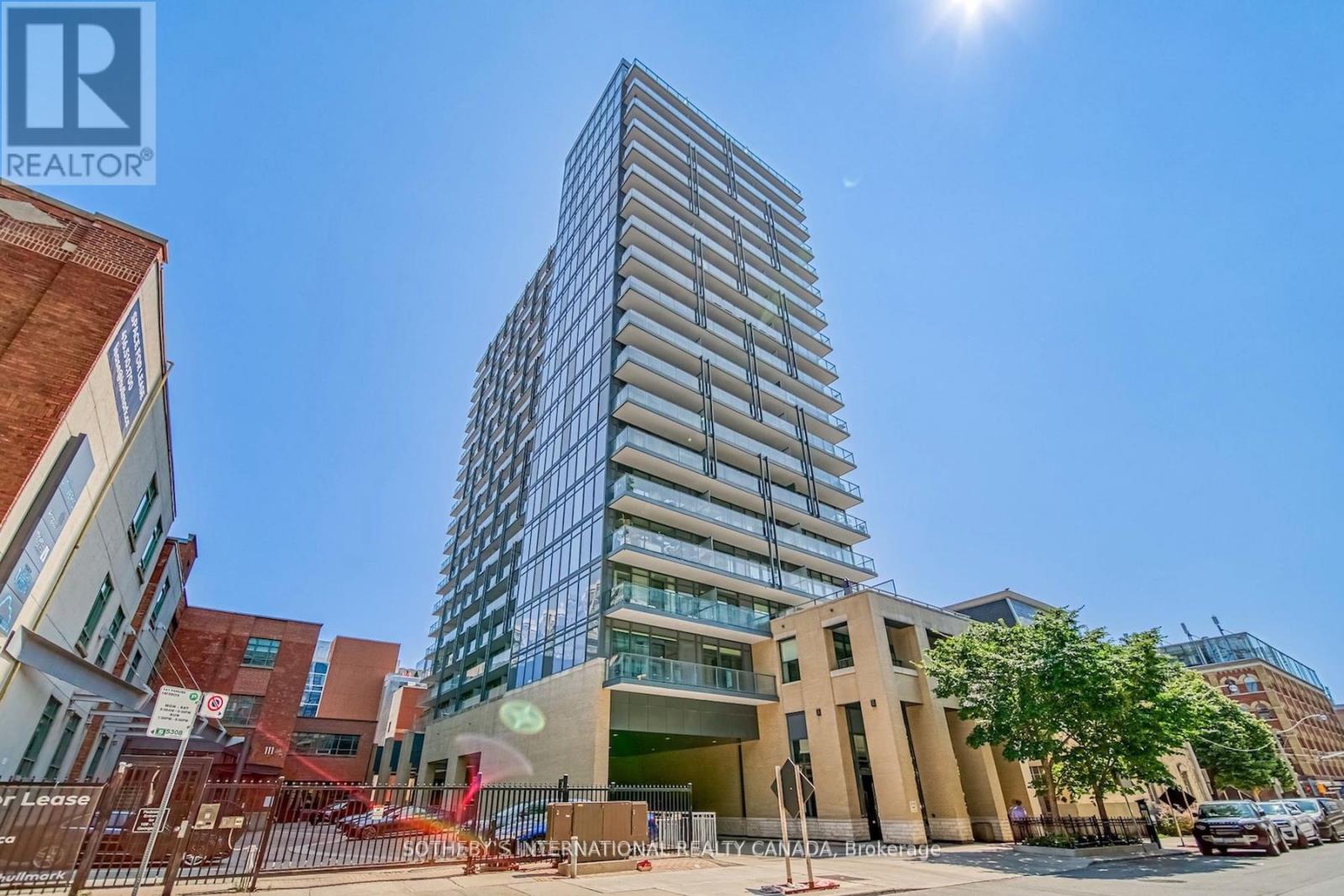 706 105 George St, Toronto, ON M5A 0L4