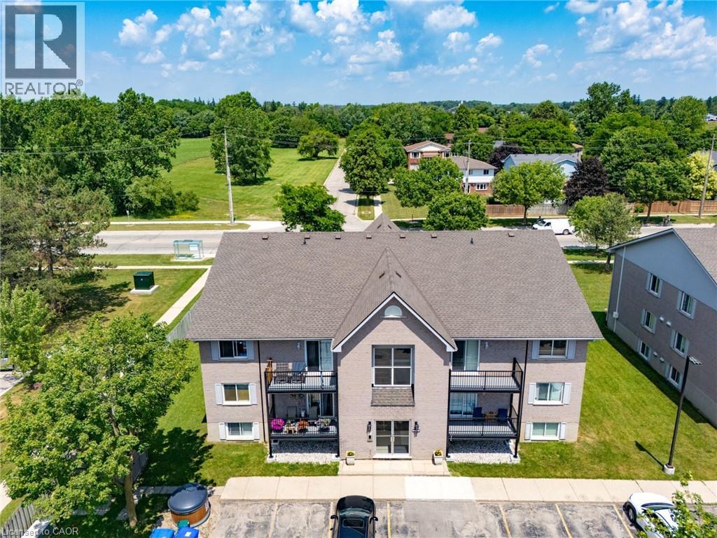 50 Campbell Court Unit 201, Stratford, ON N5A 7T6