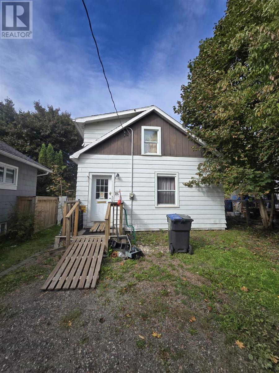 183 Tancred St, Sault Ste. Marie, ON P6A 2W3
