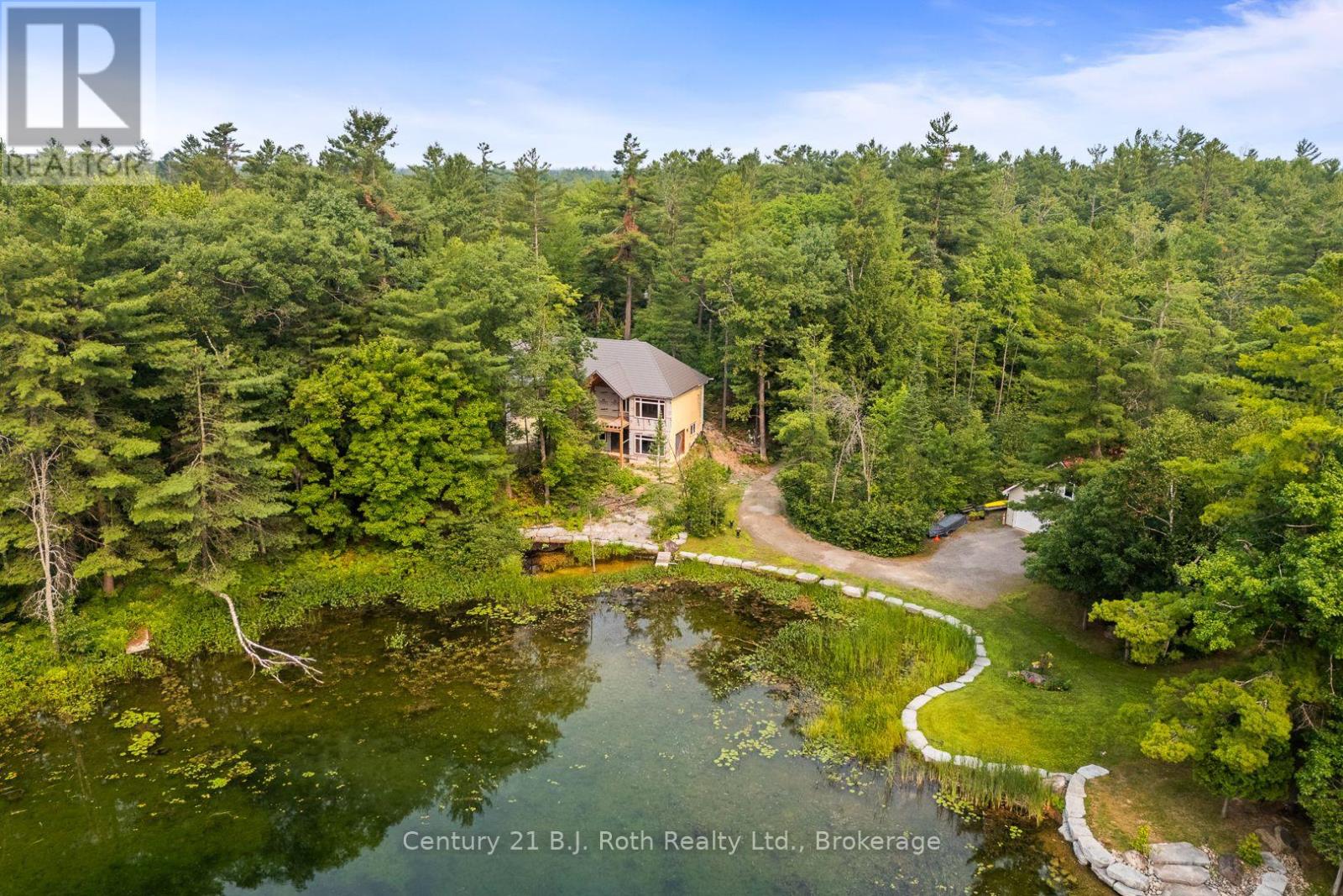 8126 Oakridge Dr, Ramara, ON L0K 2B0