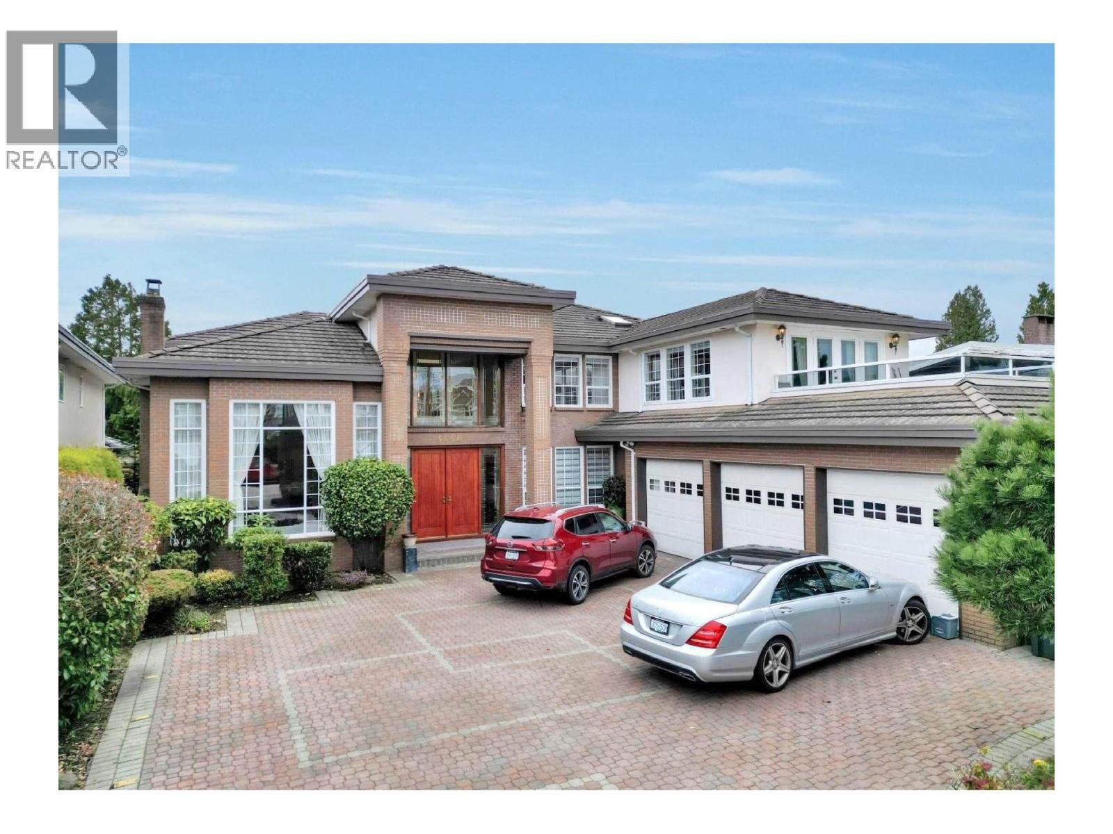3660 Granville Ave, Richmond, BC V7C 1C9