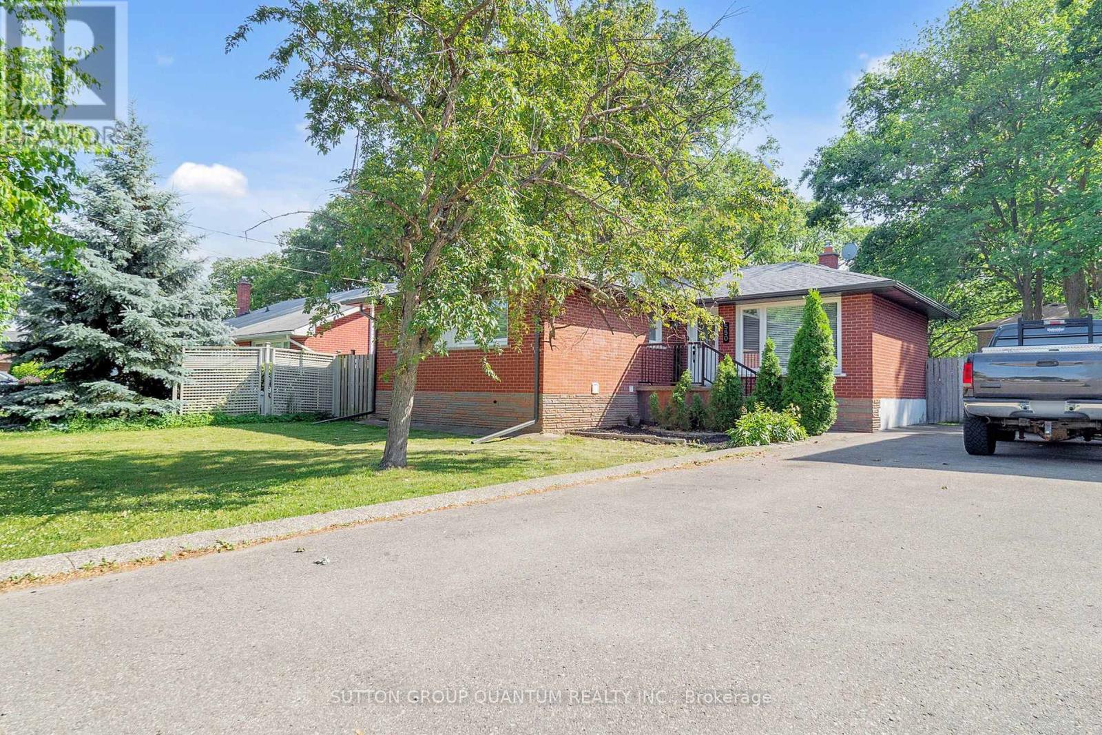 550 Third Line, Oakville, ON L6L 4A7