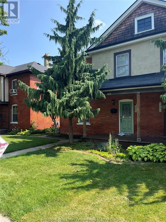 1084 Monmouth, Windsor, ON N8Y 3L7