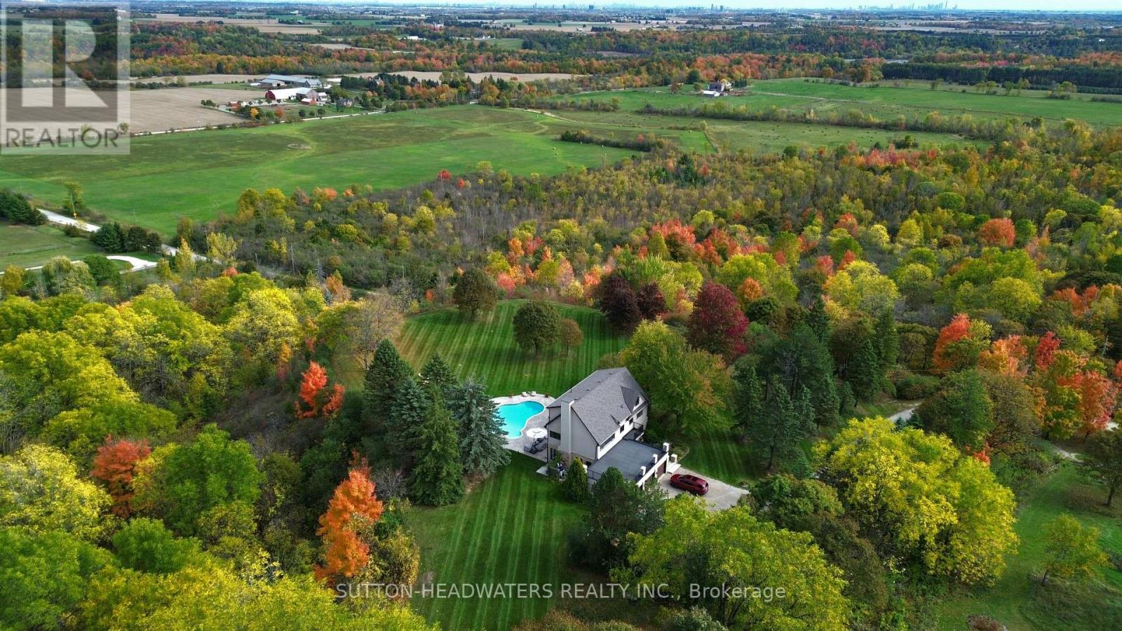 15415 Clayhill Rd, Halton Hills, ON L7G 4S8