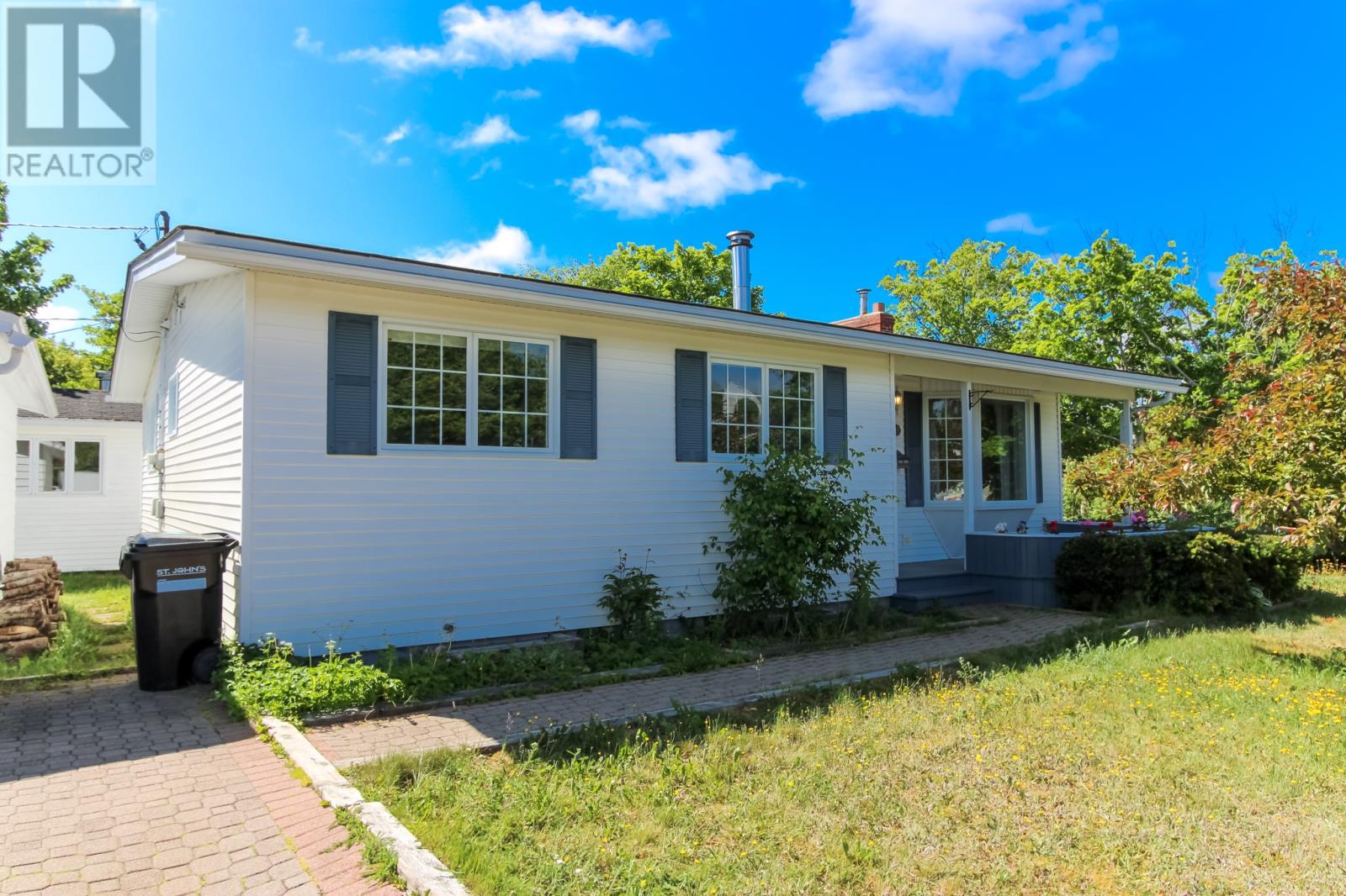 4 Oregan Pl, St. John's, NL A1A 2J8
