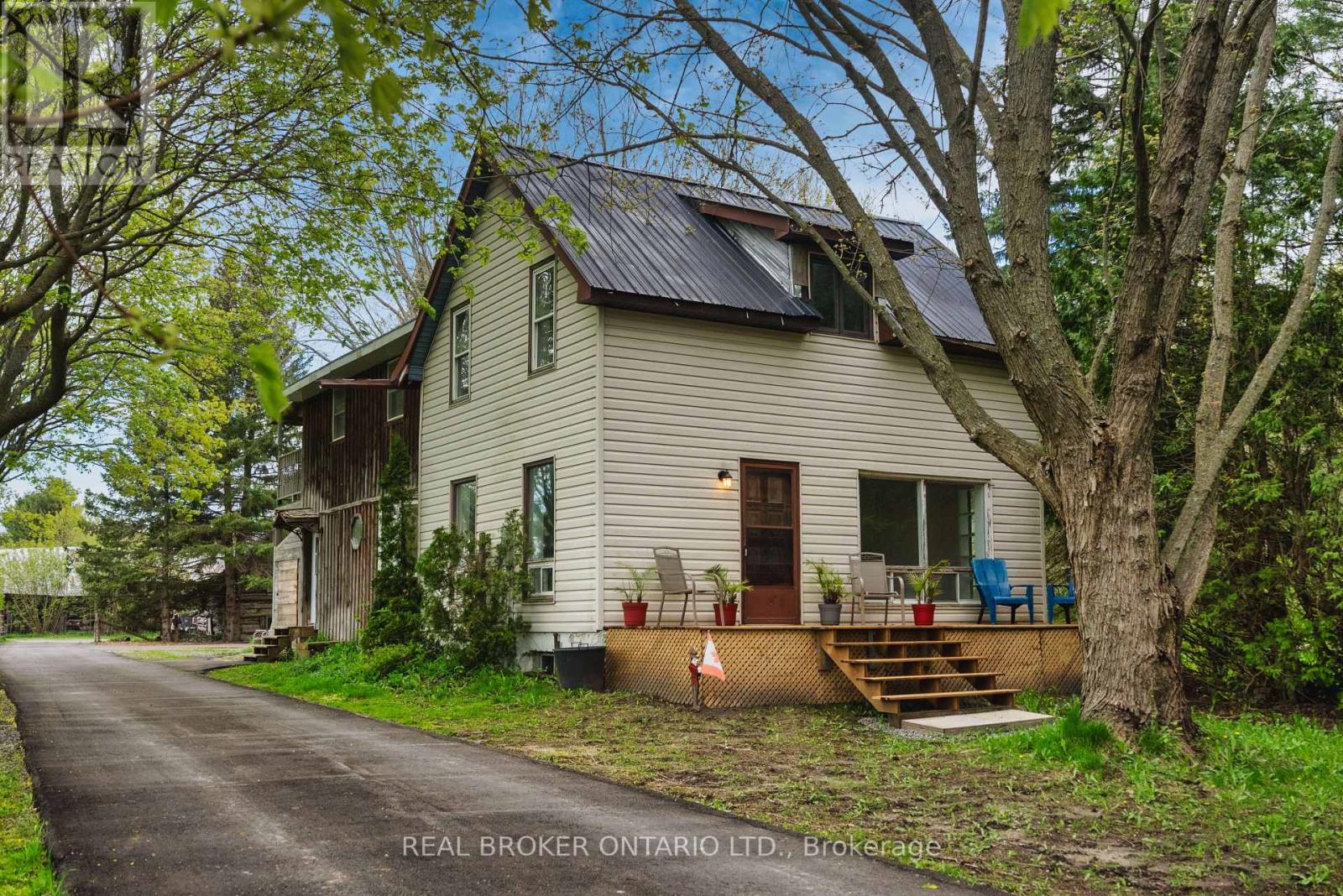 261 Portage Rd, Kawartha Lakes, ON K0M 2T0