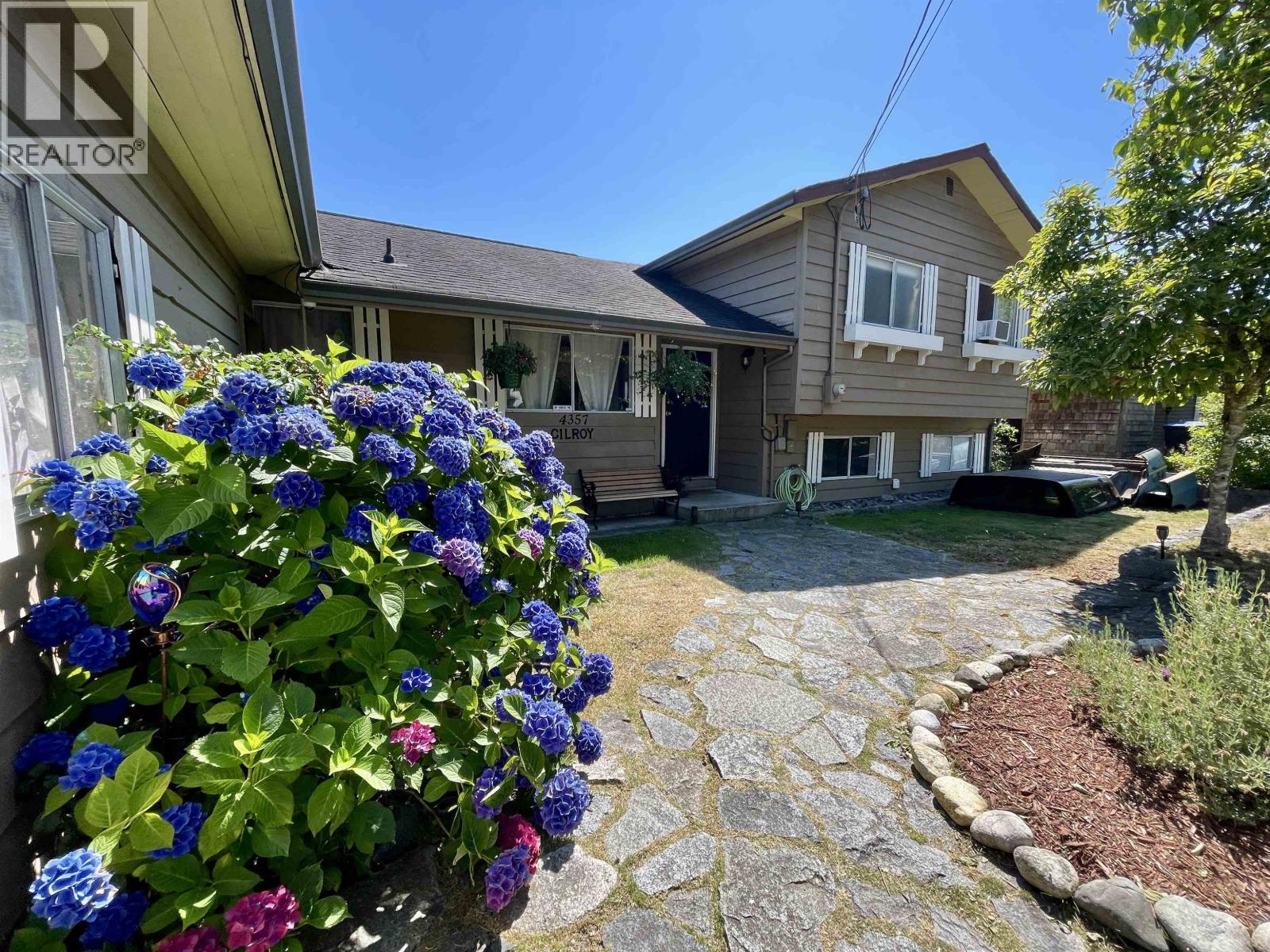 4357 Marble Rd, Sechelt, BC V7Z 0B1