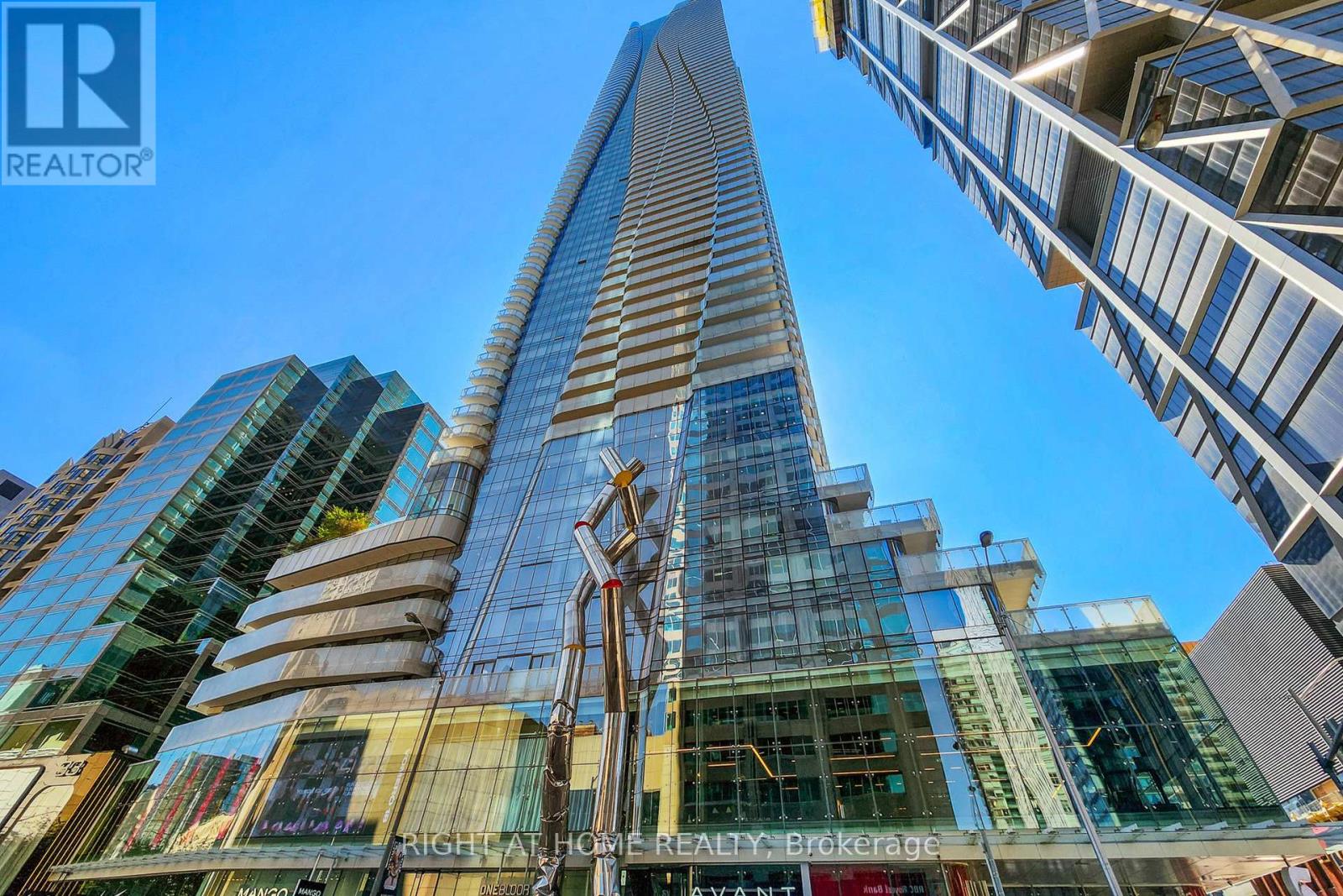 3312 1 Bloor St E, Toronto, ON M4W 0A8