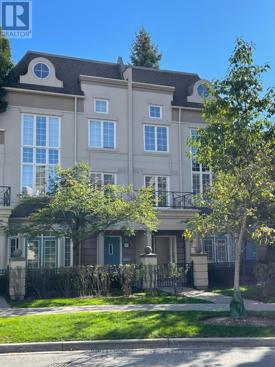 8 1 Rean Dr, Toronto, ON M2K 3C1