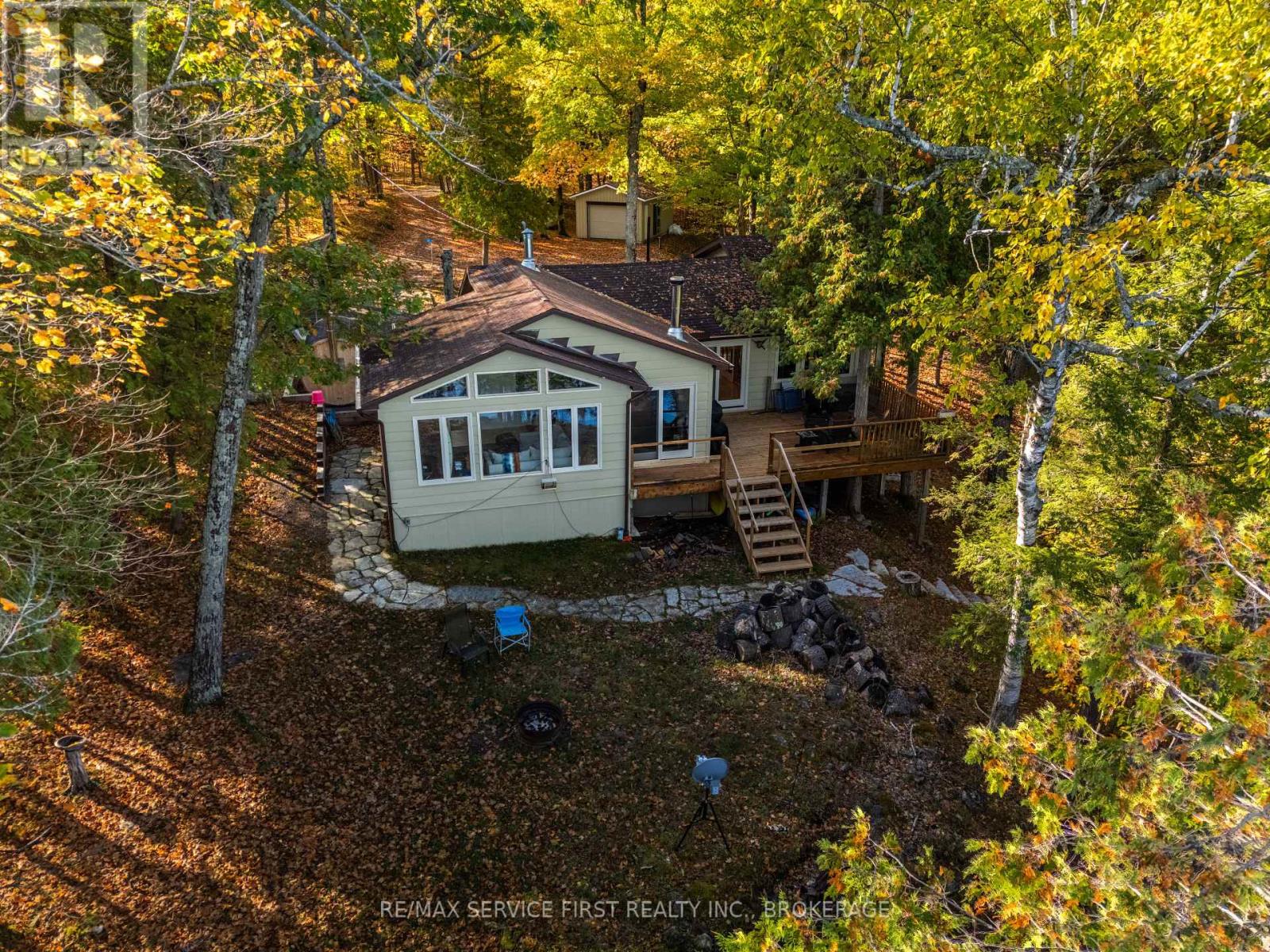 11 Lawton Ln, Rideau Lakes, ON K0G 1E0
