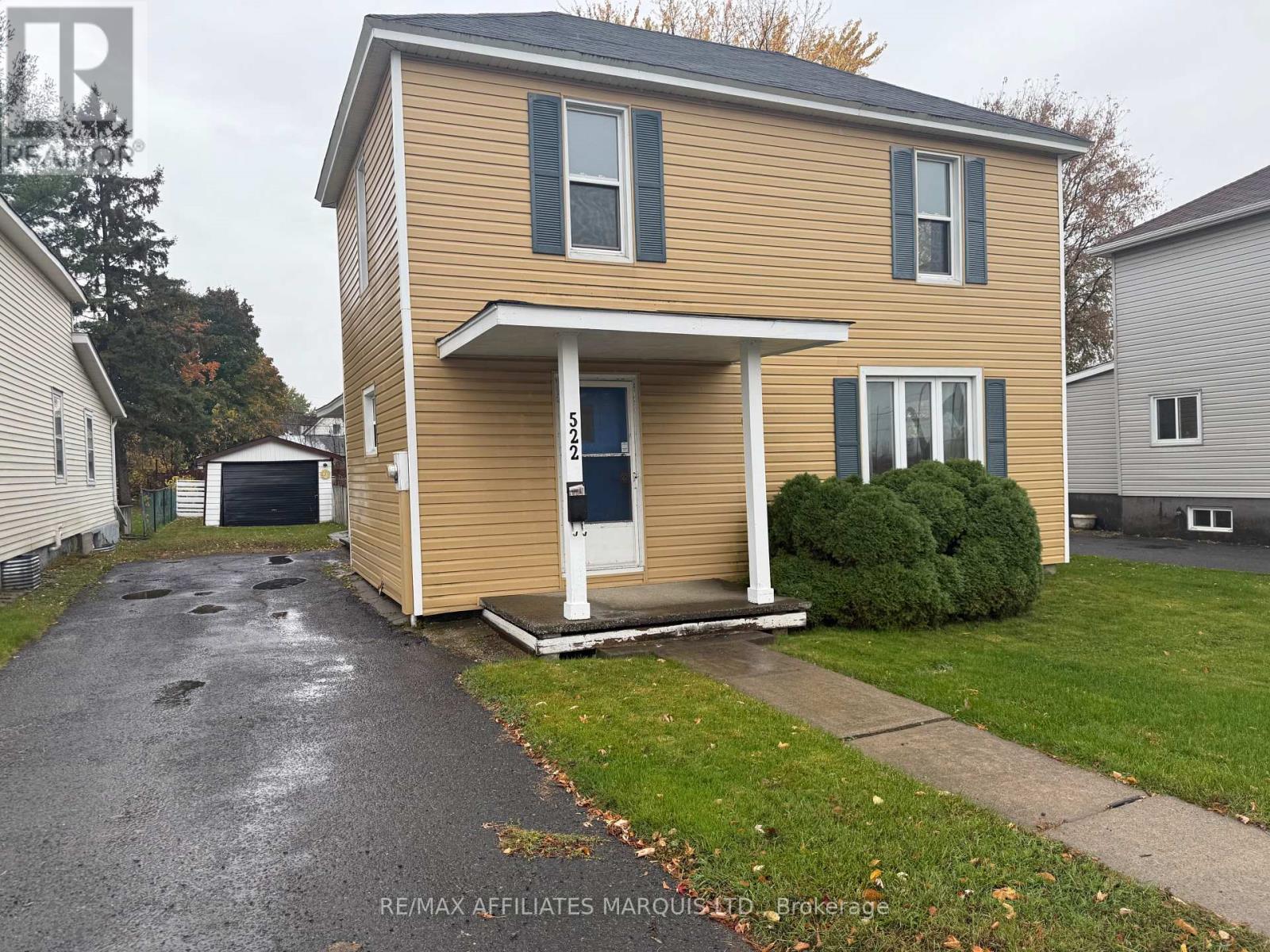 522 Second St W, Cornwall, ON K6J 1H4