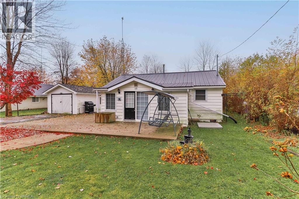 15 Barbara Dr, Nanticoke, ON N0A 1L0