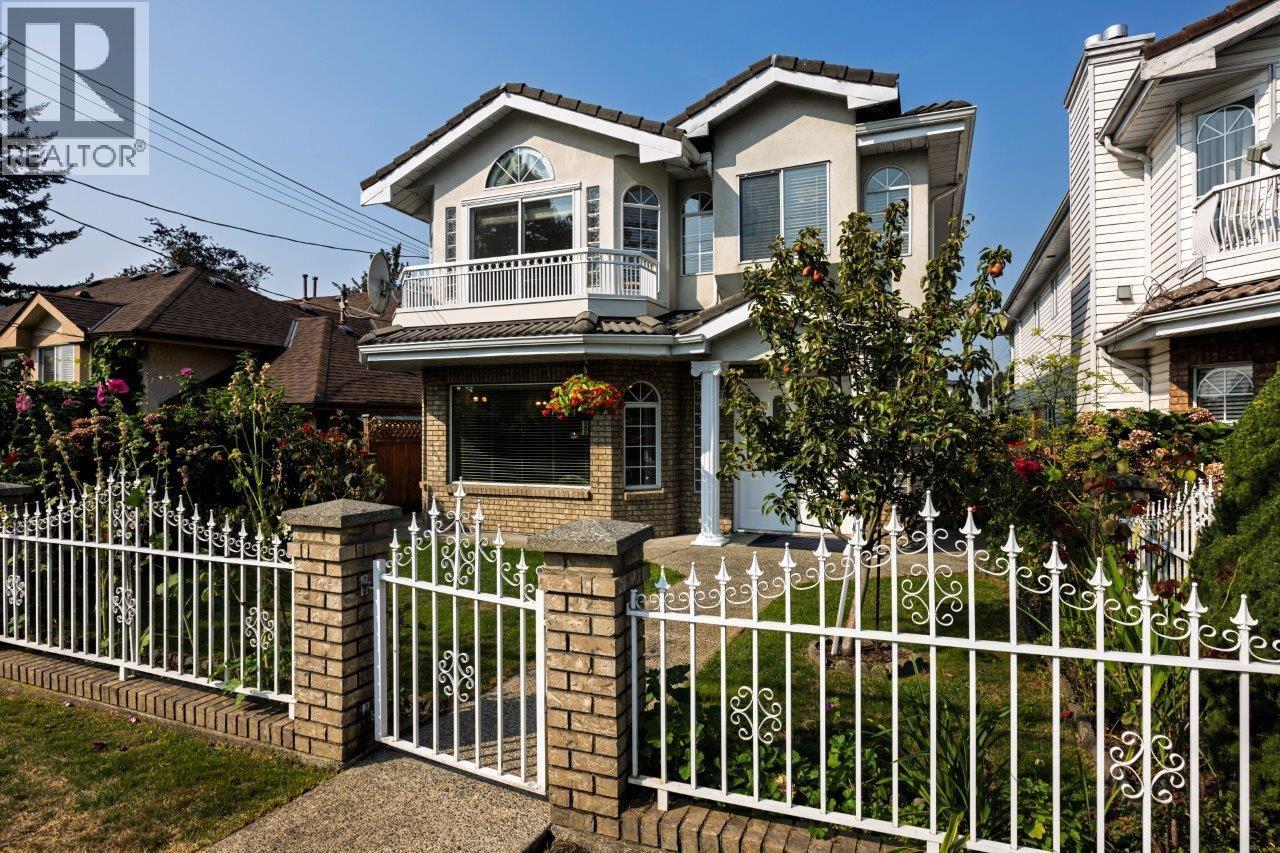 6865 Sperling Ave, Burnaby, BC V5E 2V8