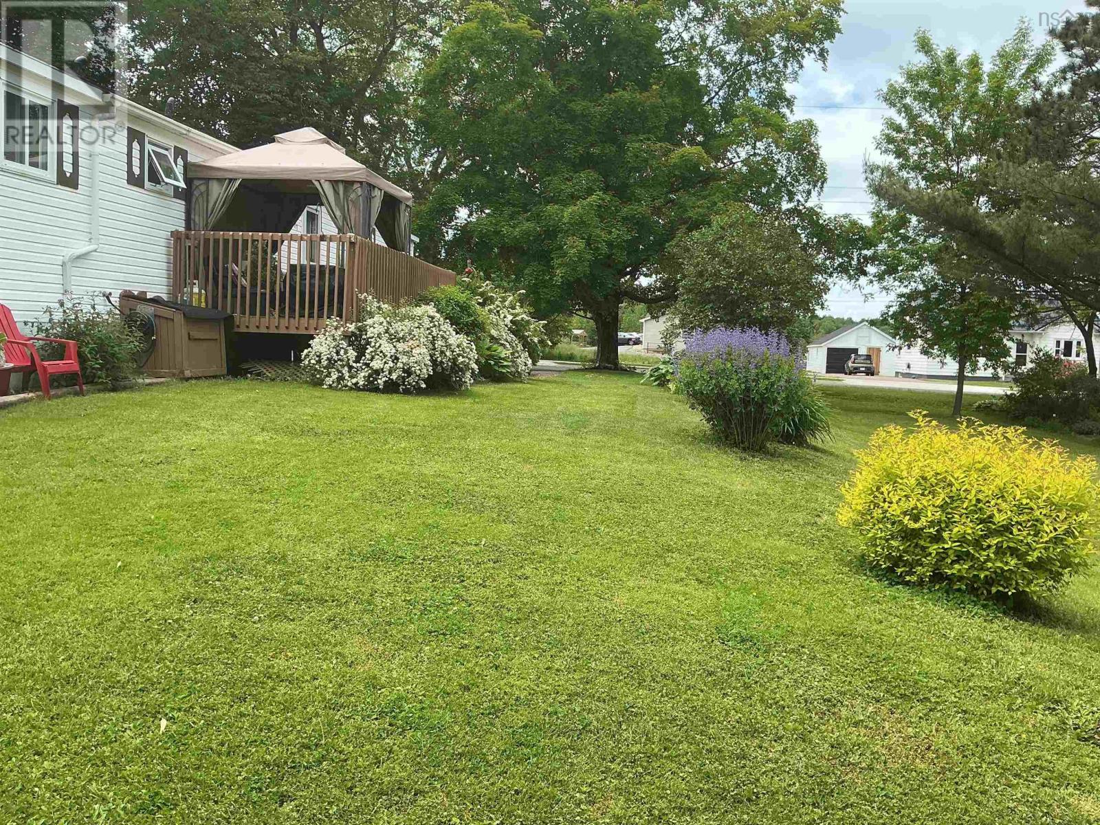 111 Riverside Ave, Stewiacke, NS B0N 2J0