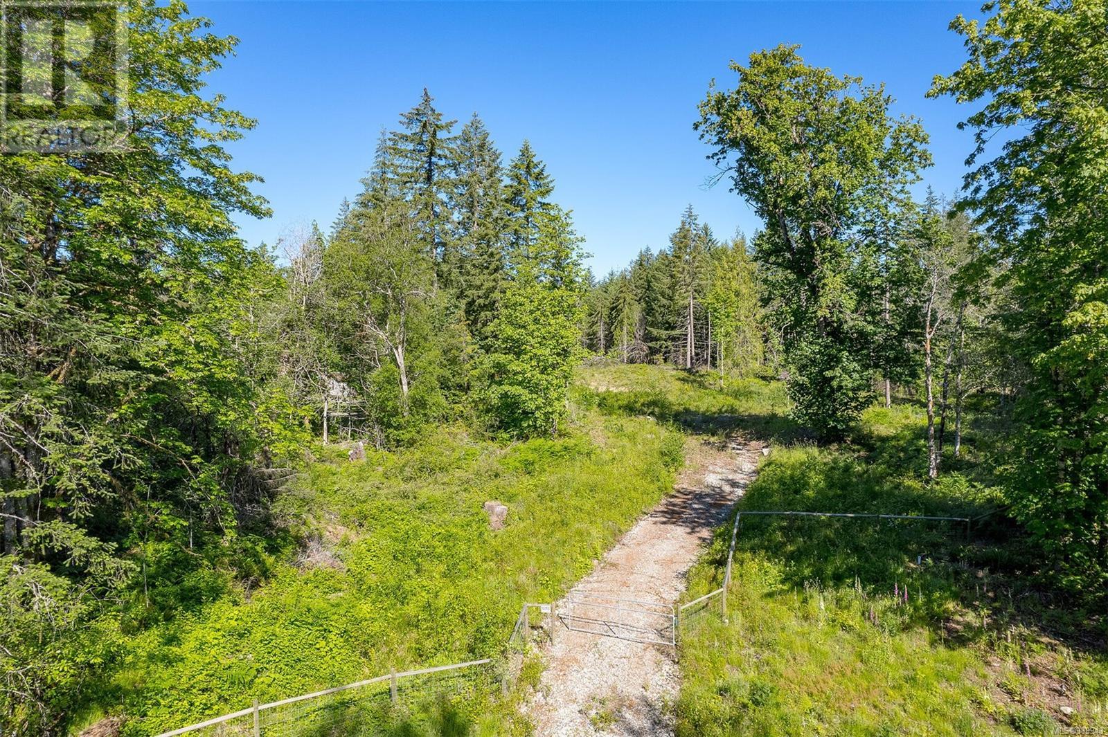 7 Sunrise Rd, Duncan, BC V9L 6G5