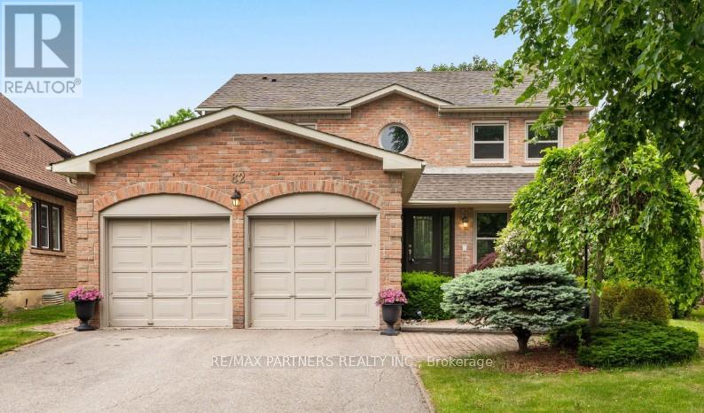 82 Ferndell Cir, Markham, ON L3R 3Y8