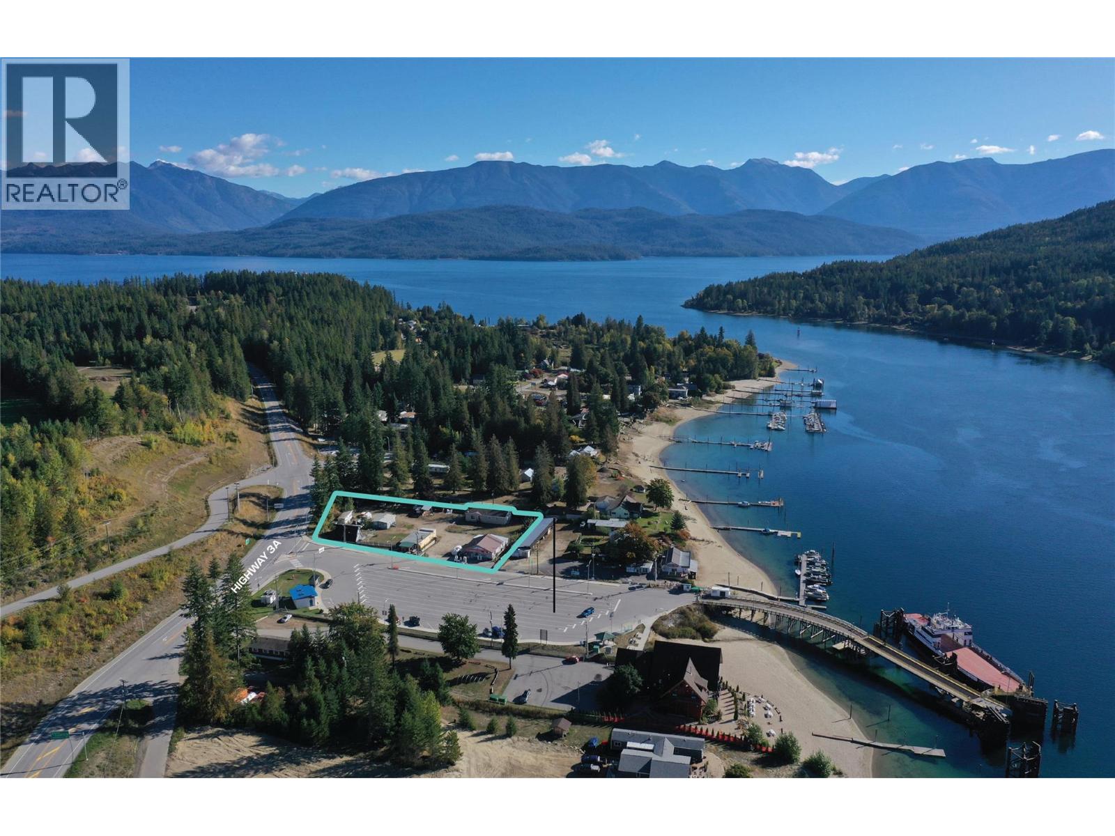 450 Balfour Ferry Rd, Balfour, BC V0G 1C0