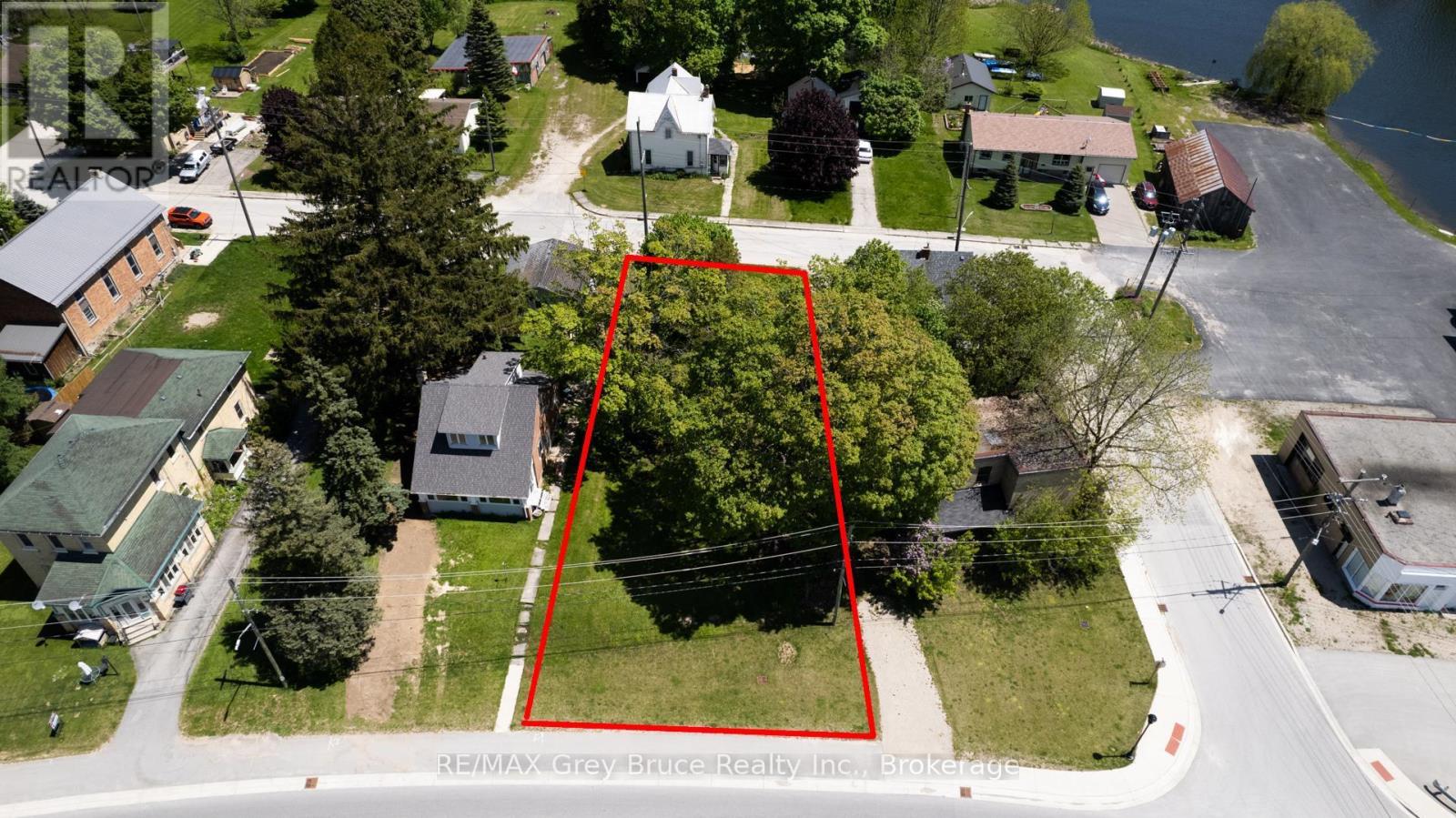 37 1st Ave N, Arran-Elderslie, ON N0G 1L0