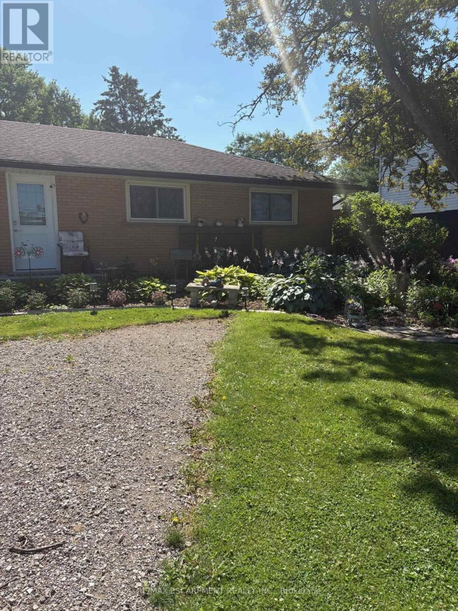 723 Glancaster Rd, Hamilton, ON L0R 1W0