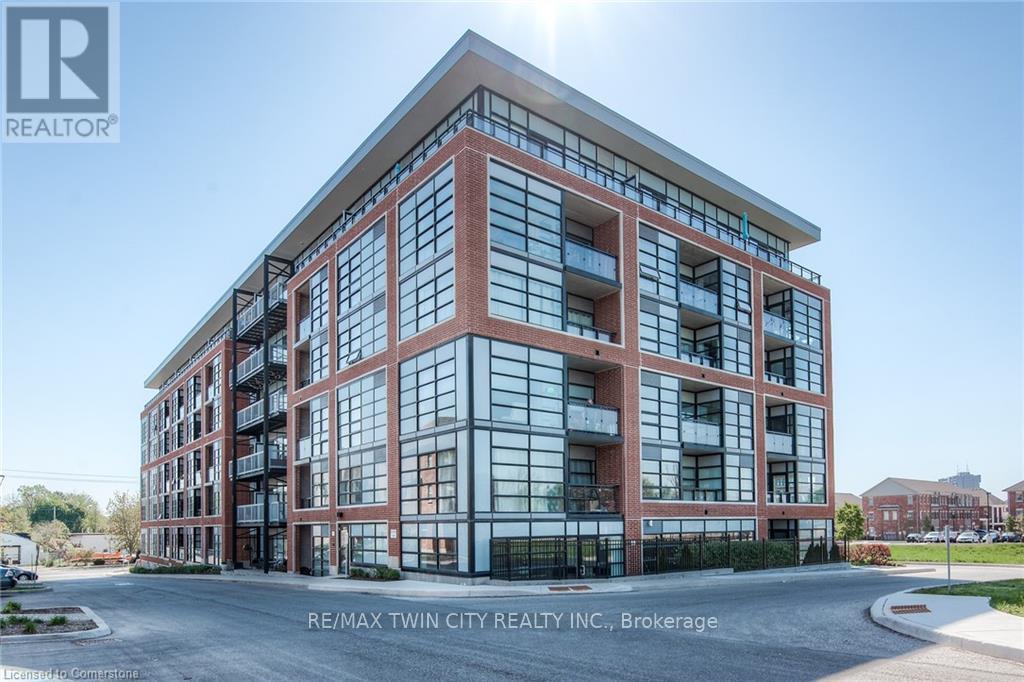 210 15 Prince Albert Blvd, Kitchener, ON N2H 0C2
