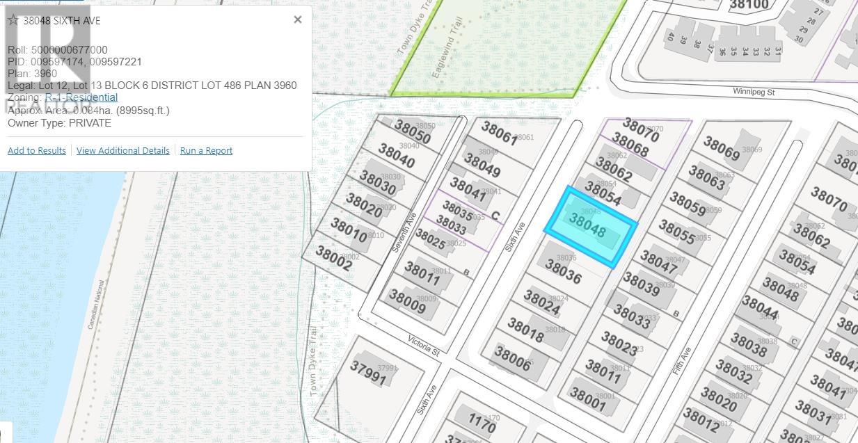38048 Sixth Ave, Squamish, BC V0N 3G0