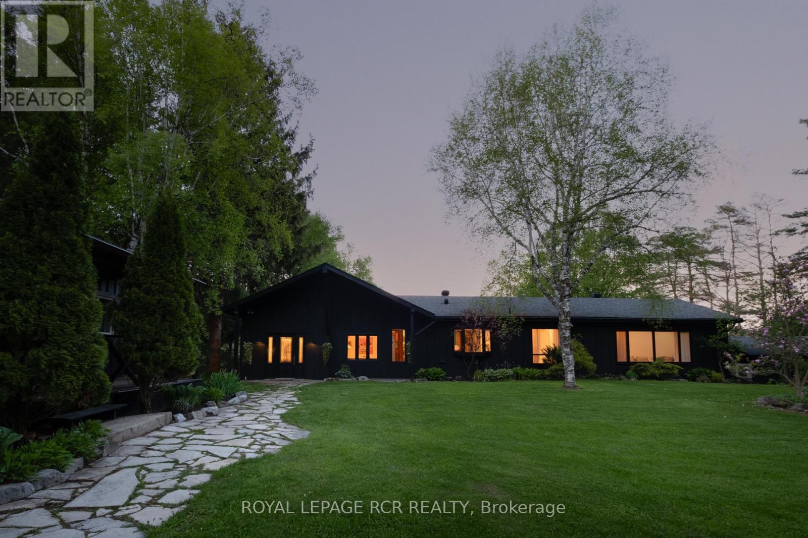 15667 Duffys Ln, Caledon, ON L7E 3C8