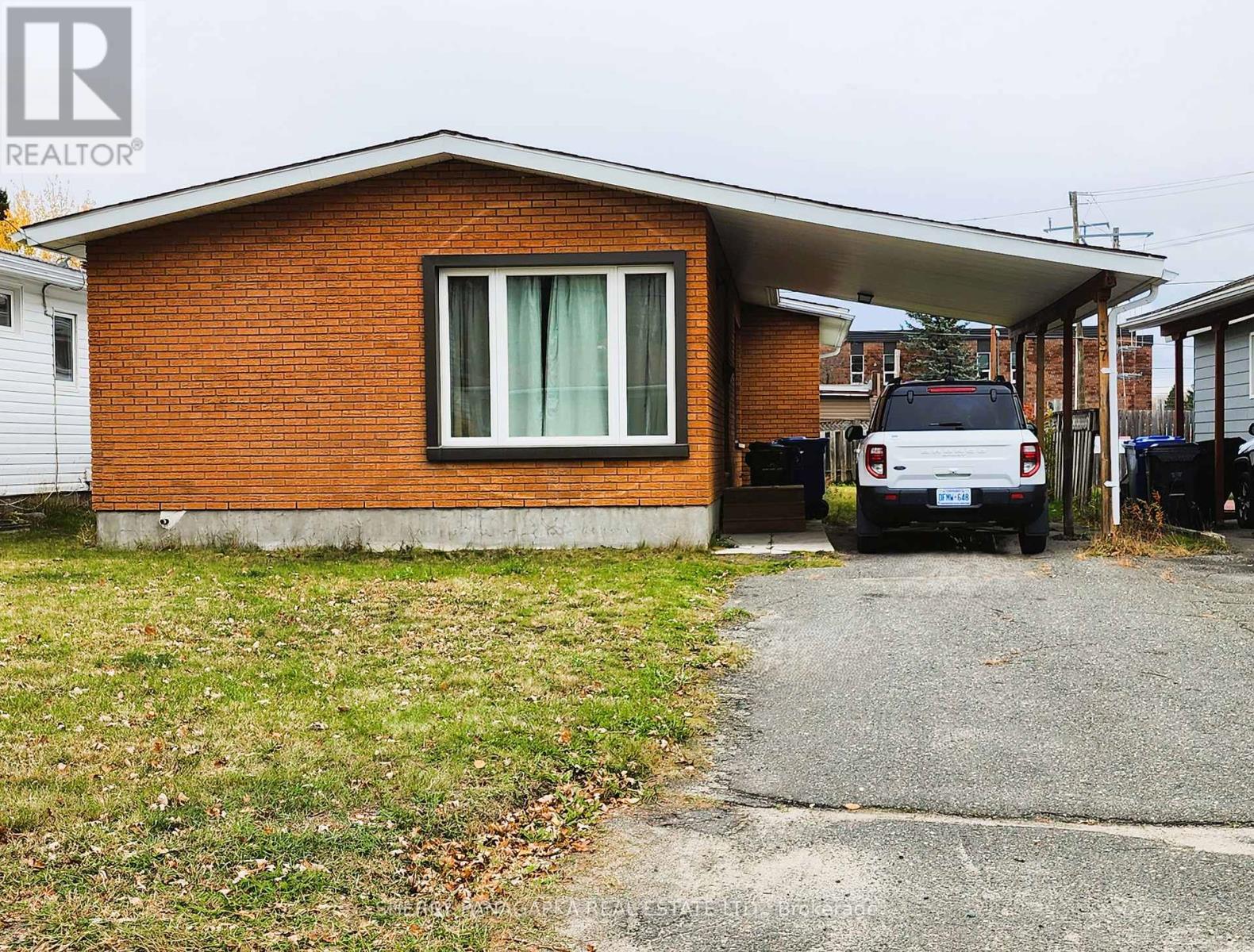 137 Main St, Kirkland Lake Kl  Area, ON P2N 3G2