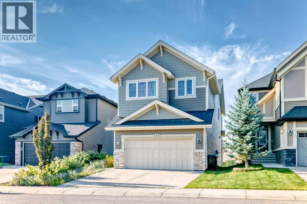 109 Sherwood Rd NW, Calgary, AB T3R 0P1