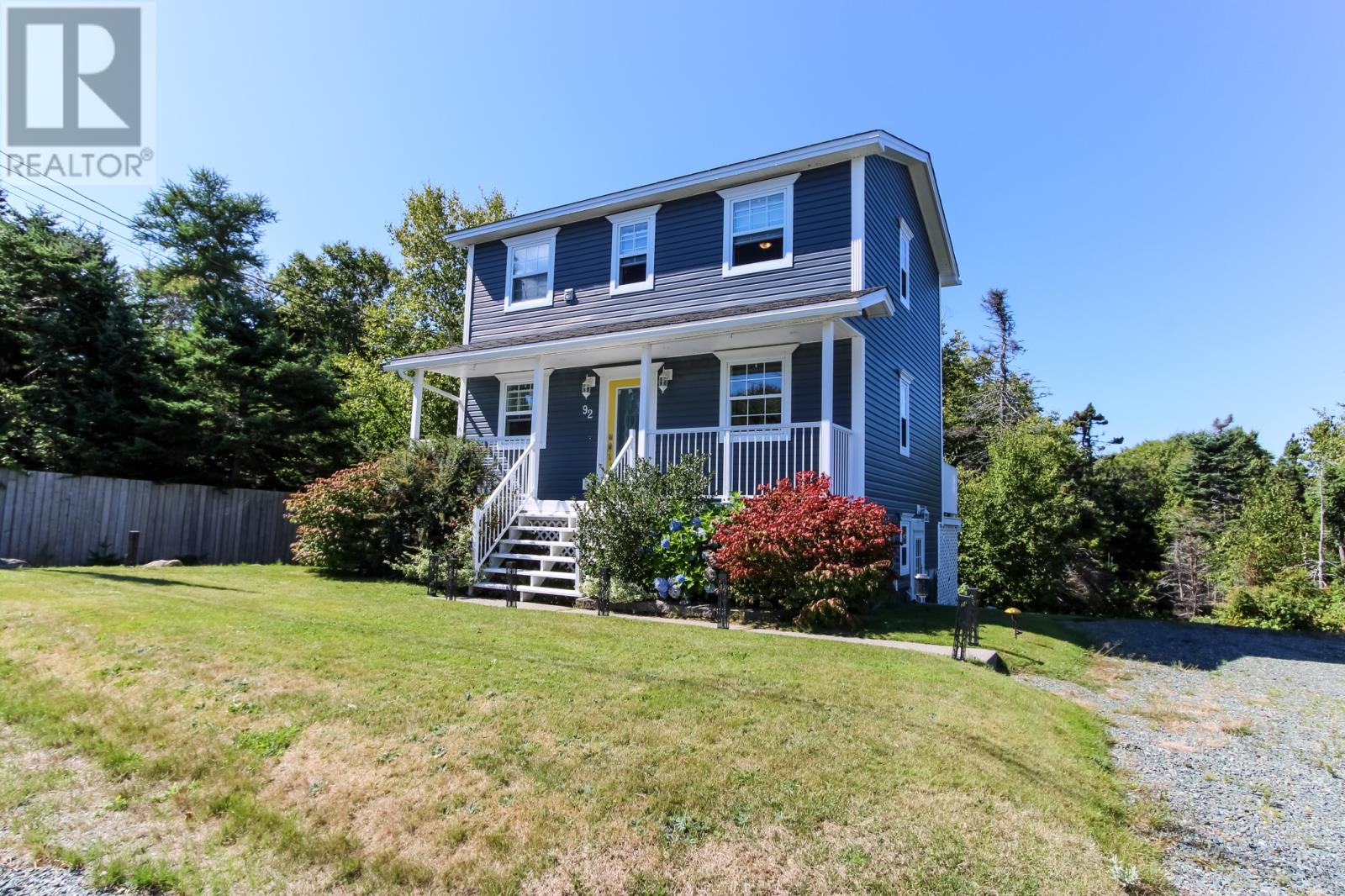 92 Ledrews Rd, Conception Bay South, NL A1X 3C1