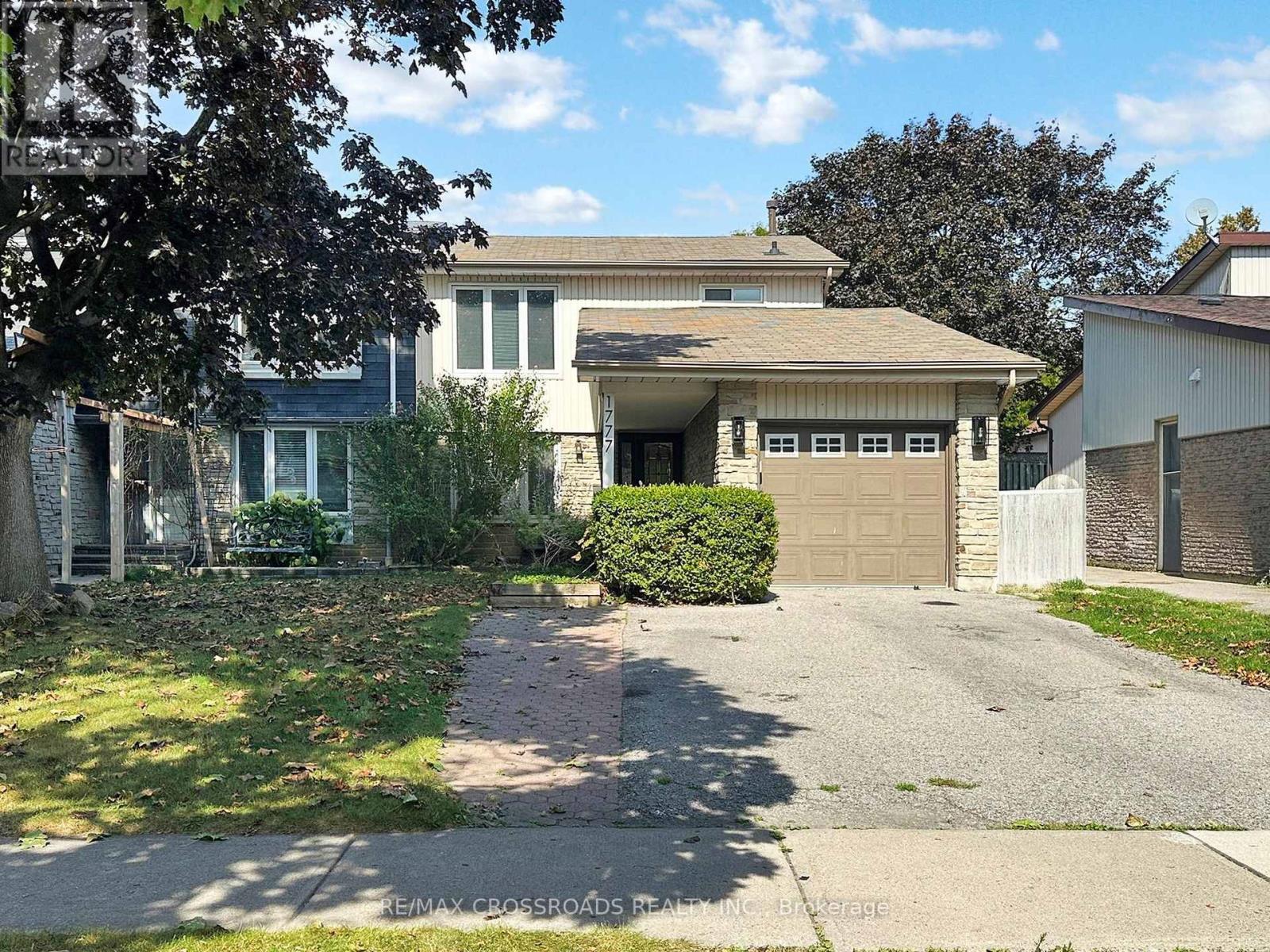 1777 Shadybrook Dr, Pickering Amberlea, ON L1V 3A6