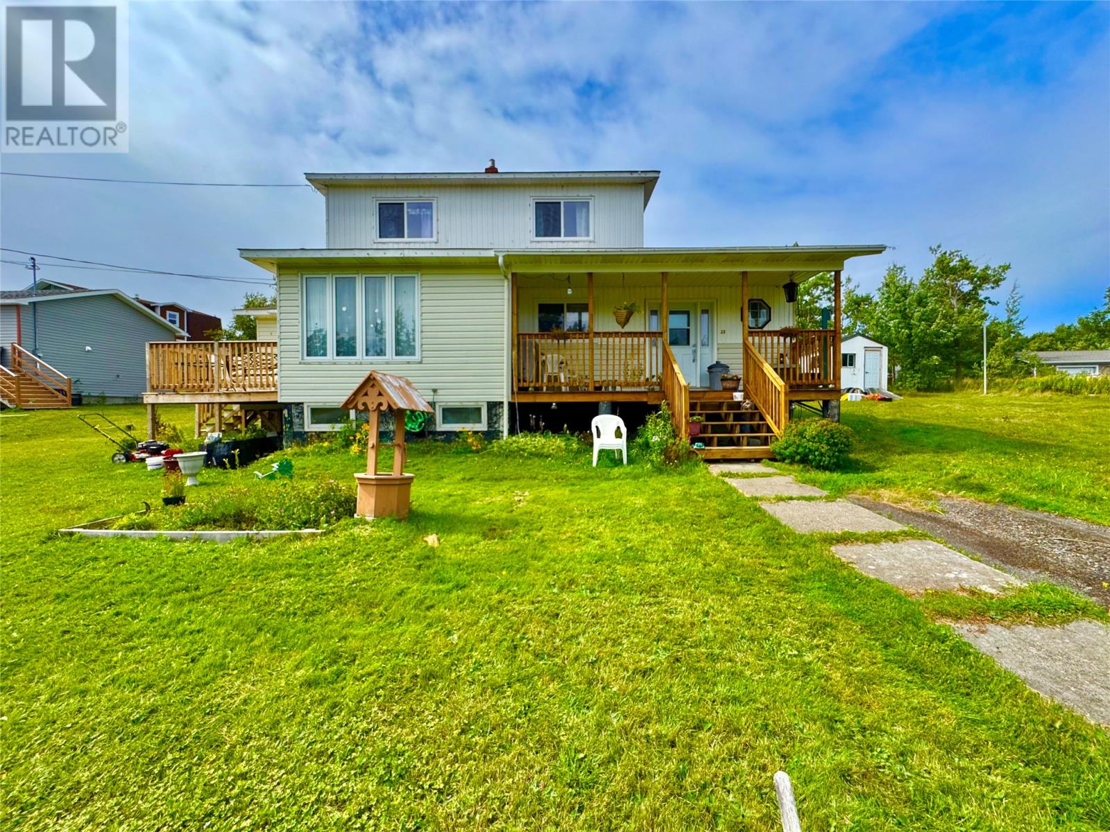 23 Church Rd, Embree, NL A0G 3G0