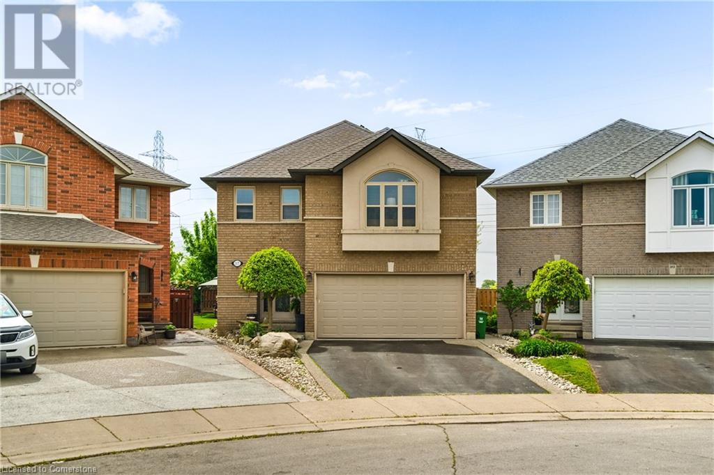 317 Jacqueline Blvd, Hamilton, ON L9B 2V7