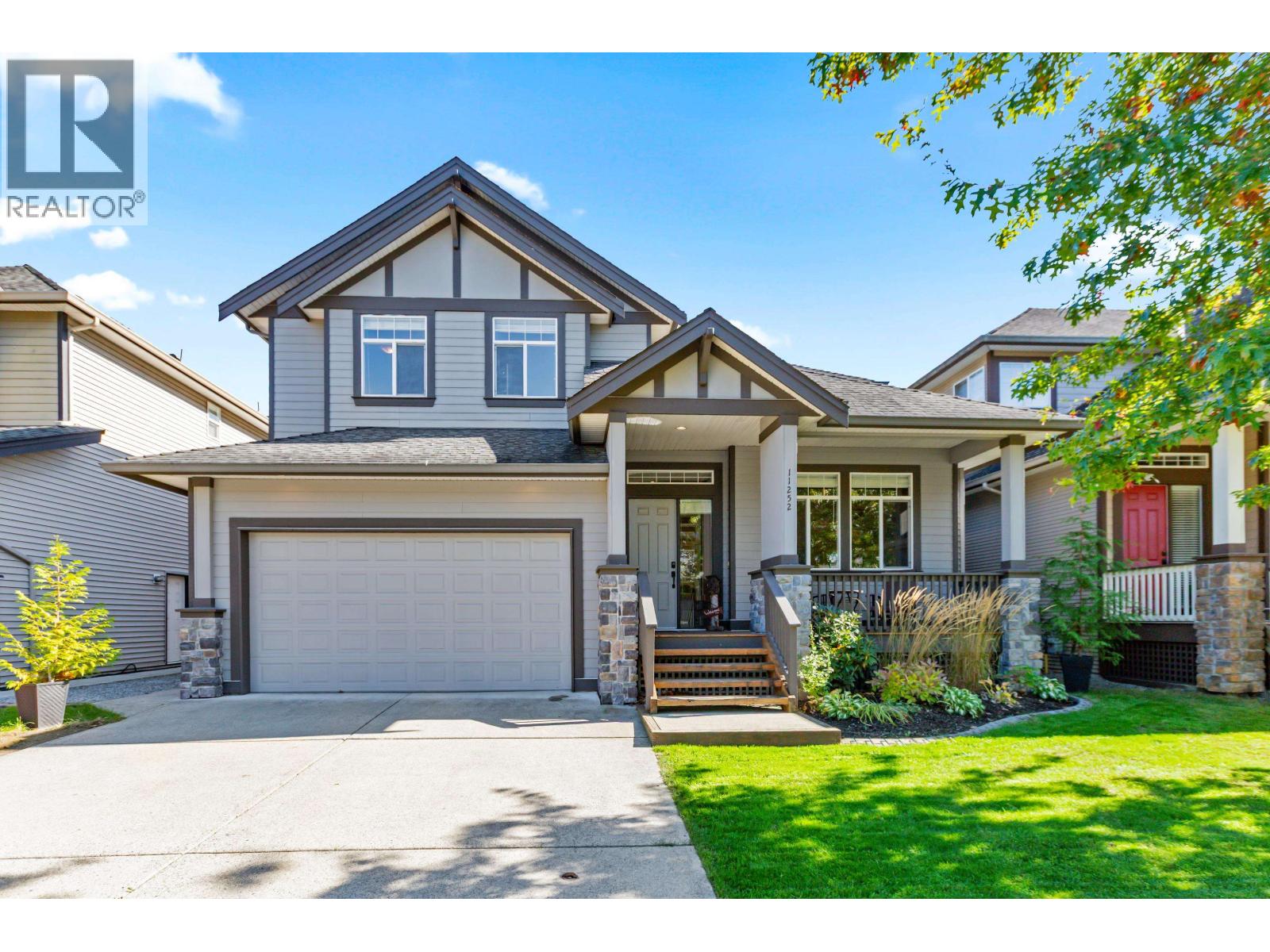 11252 Southgate Rd, Pitt Meadows, BC V3Y 2W3