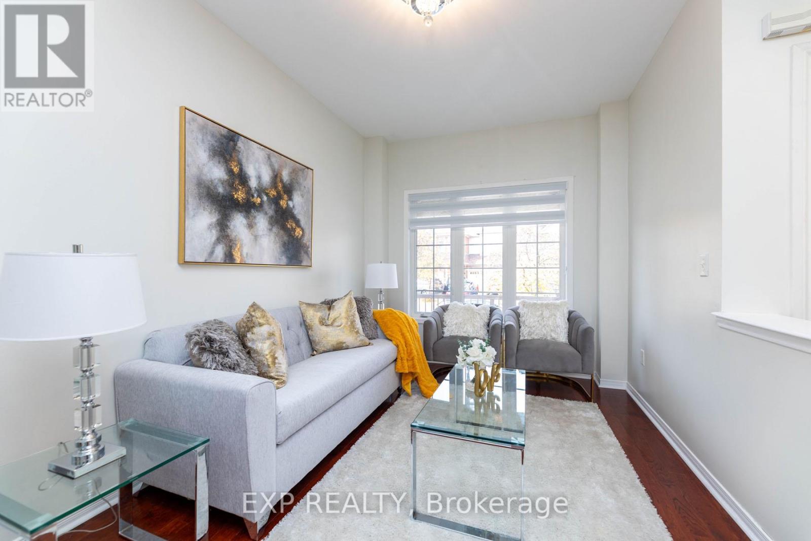 111 Knowles Dr, Toronto, ON M1X 1T4