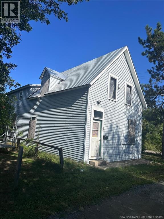 80 Davidson Ln, Miramichi, NB E1V 2X1