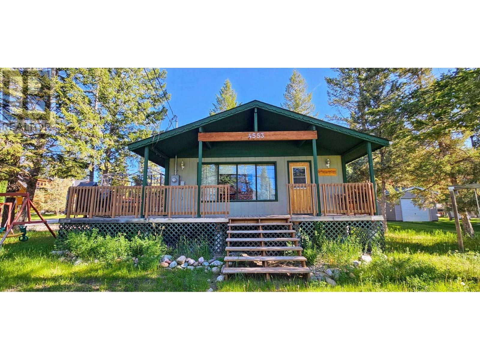4553 Columere Rd, Fairmont Hot Springs, BC V0B 1L2