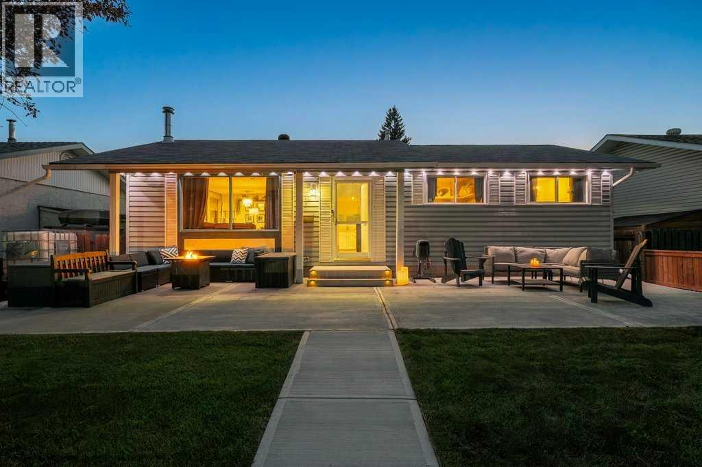 159 Rundlehorn Cres NE, Calgary, AB T1Y 1C5