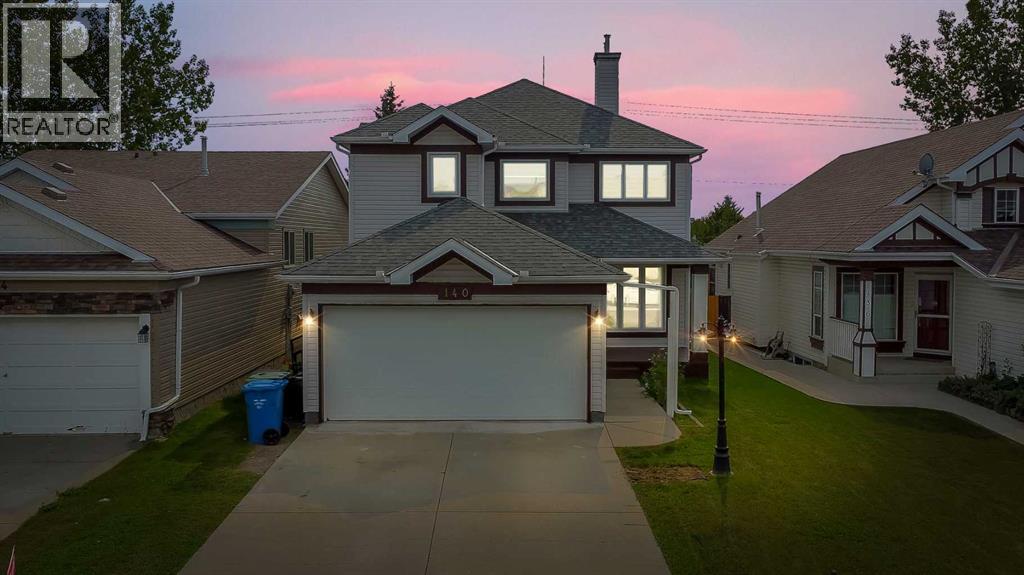 140 Coventry Grn NE, Calgary, AB T3K 4L5