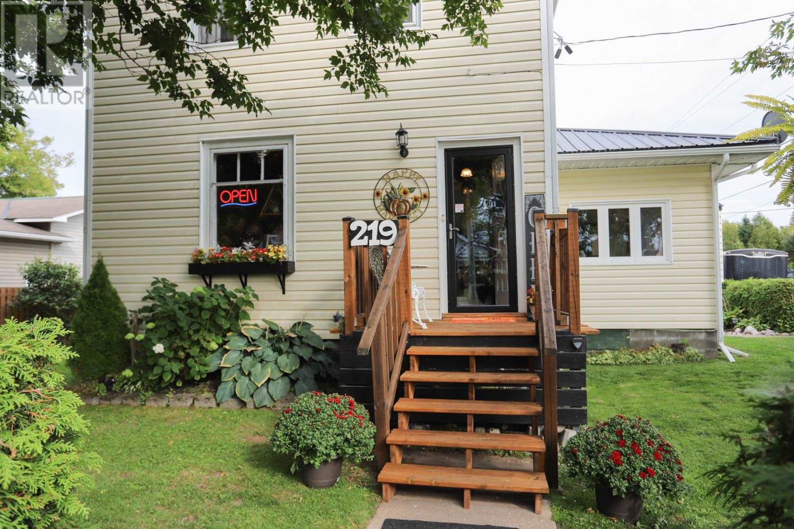 219 Main St, Thessalon, ON P0R 1L0